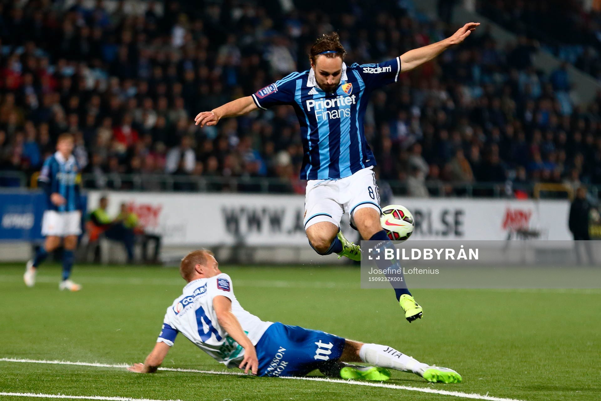 Djurgårdens Kevin Walker och Norrköpings Andreas Johansson