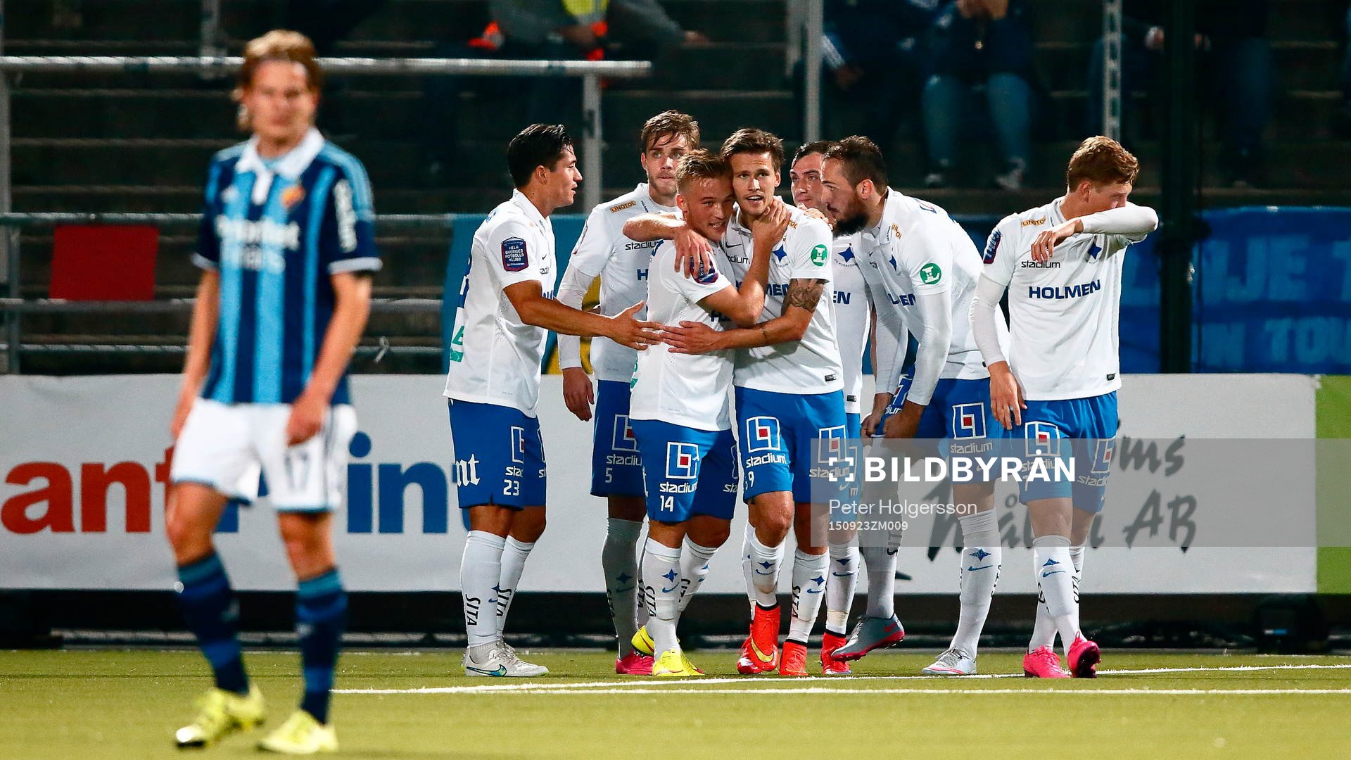 Norrköpings spelare jublar och Djurgården deppar