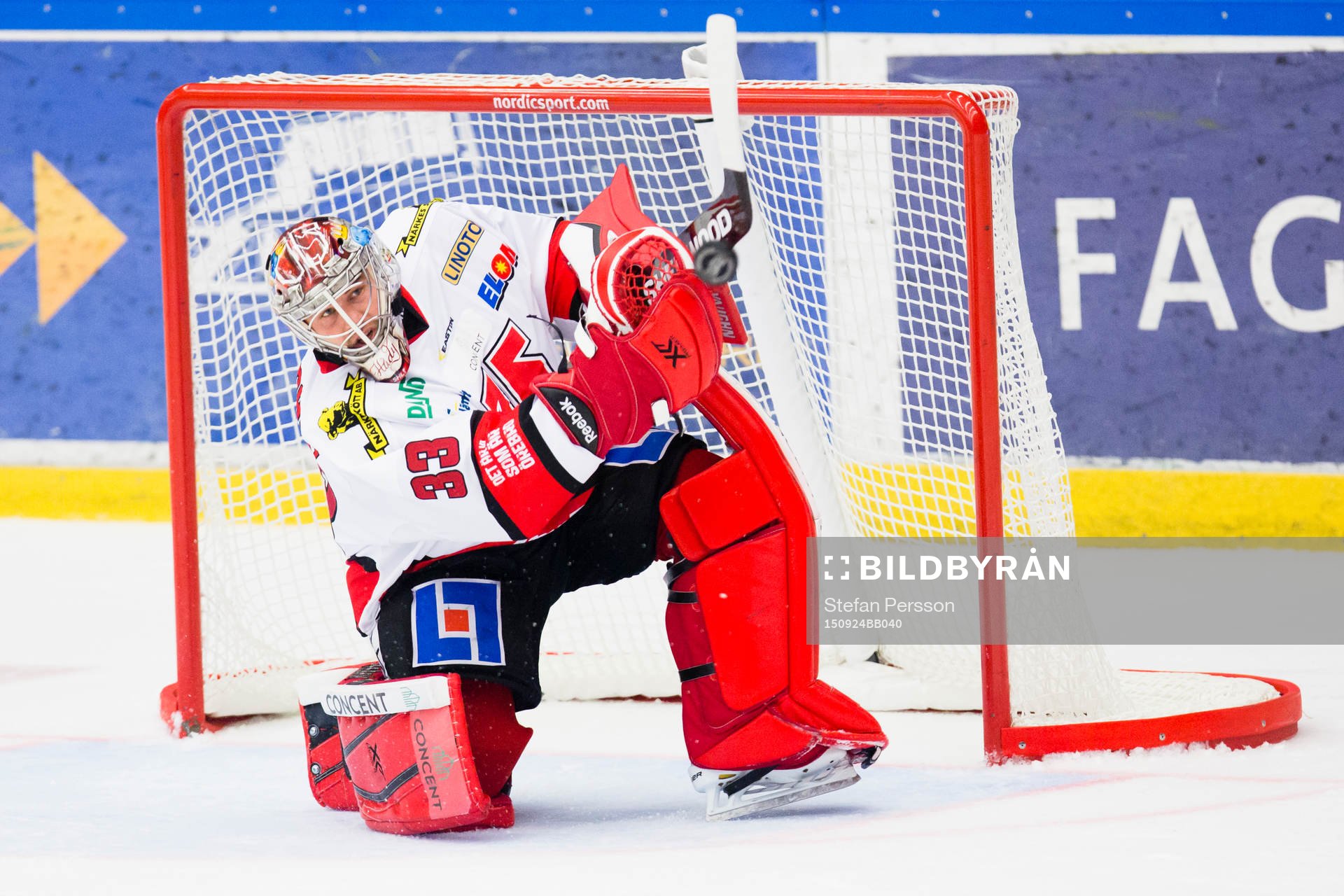 Örebros målvakt Julius Hudacek