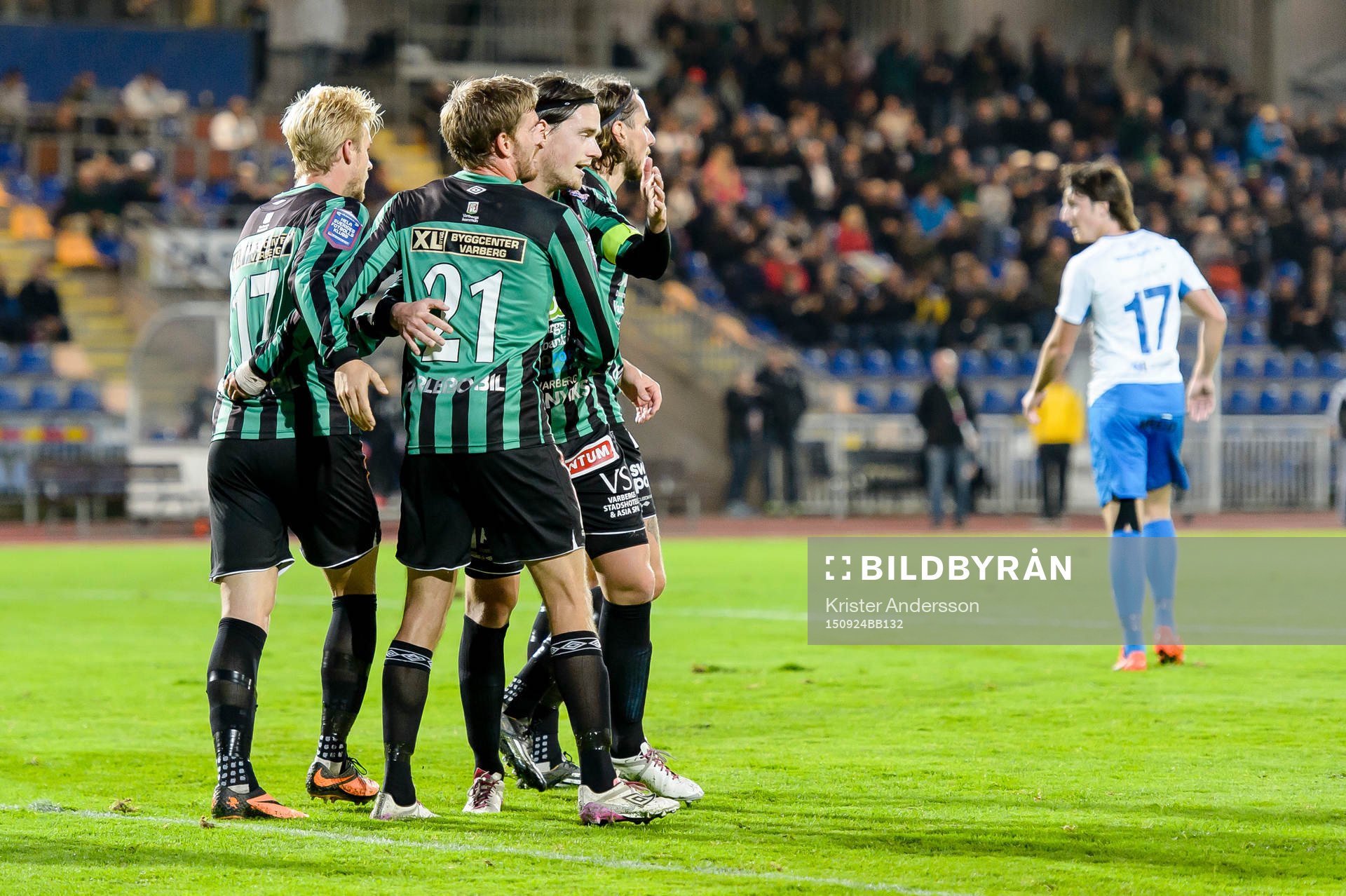 Varbergs spelare jublar