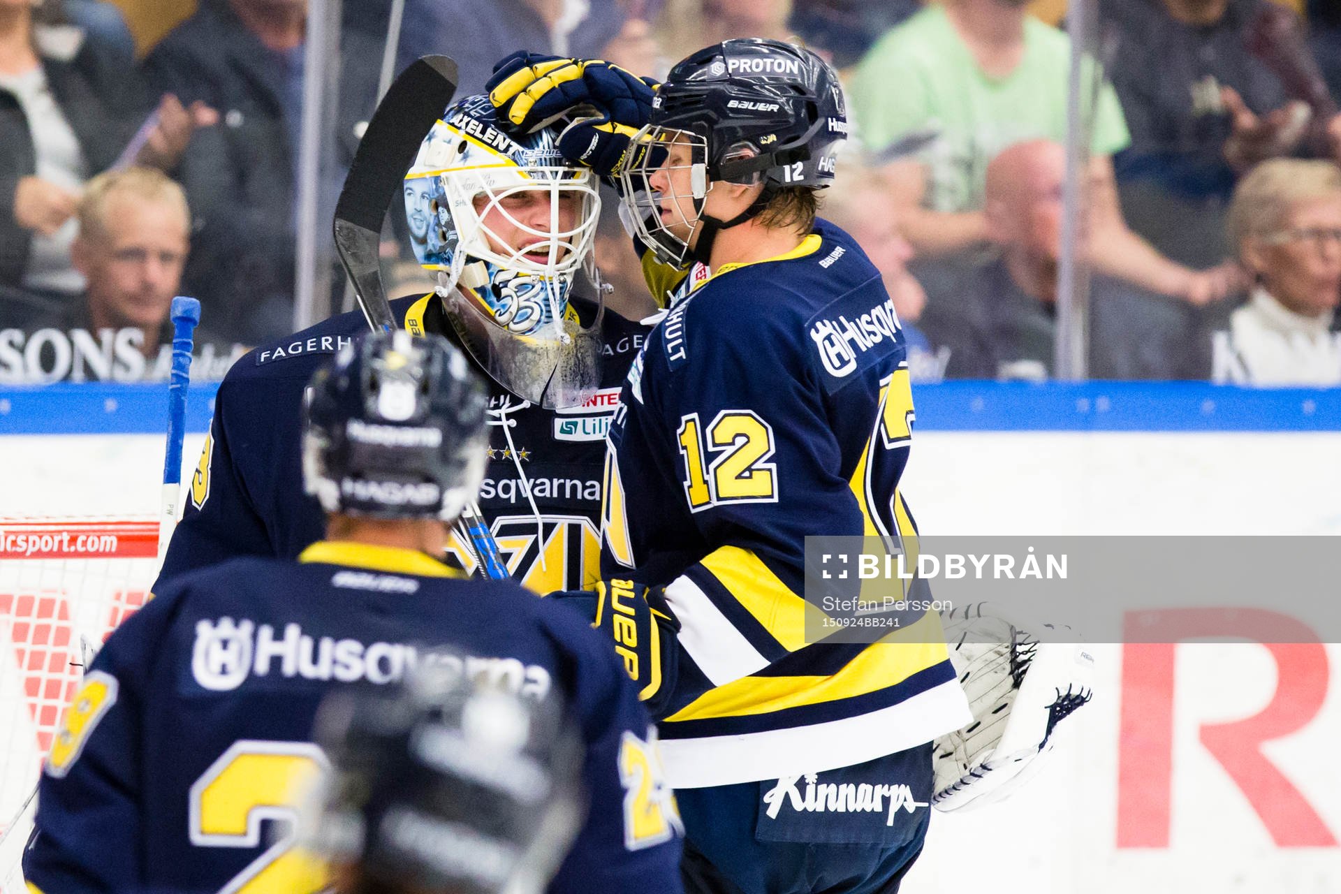 s målvakt Fredrik Pettersson-Wentzel och Jakob Cederholm