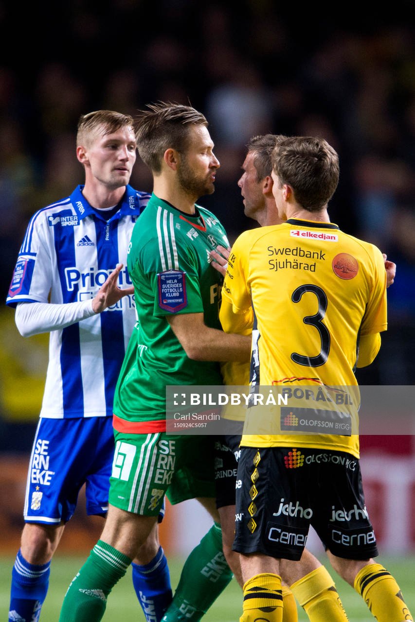 IFK Göteborgs målvakt John Alvbåge och Elfsborgs Anders