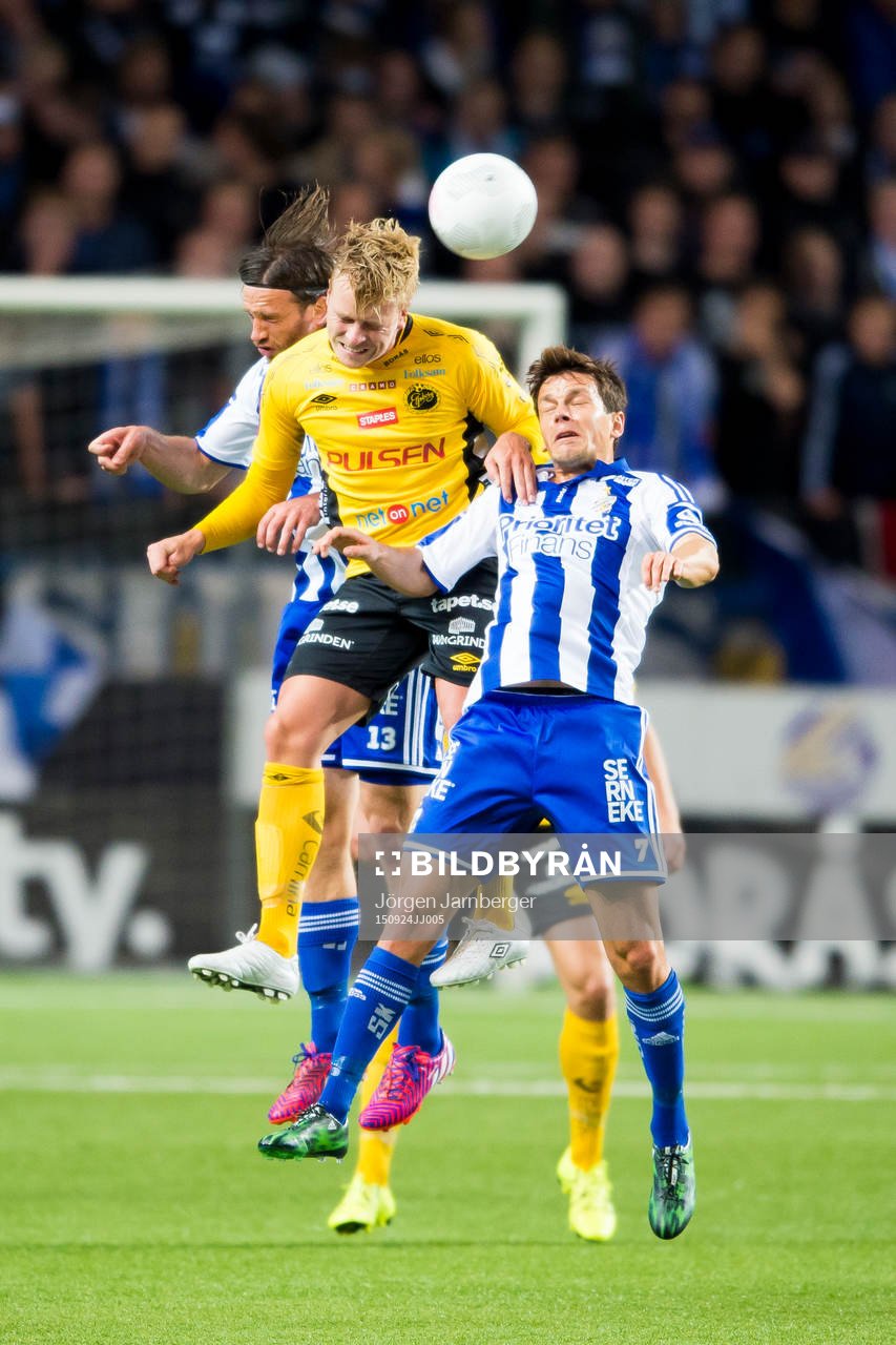 Elfsborgs Per Frick i kampade IFK Göteborgs Mads Winther