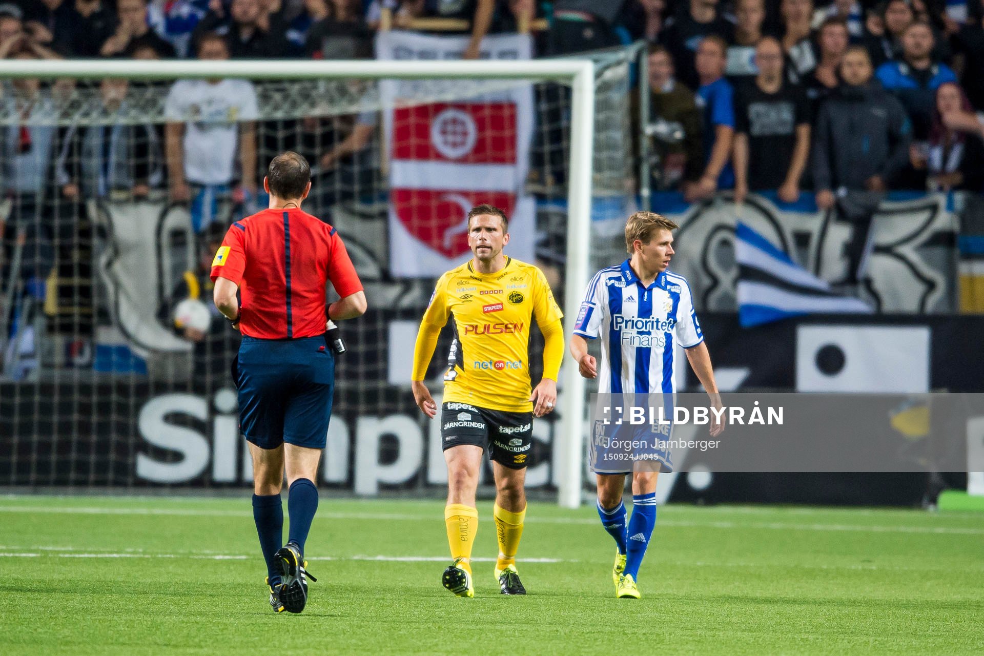 Elfsborgs Anders Svensson irriterad