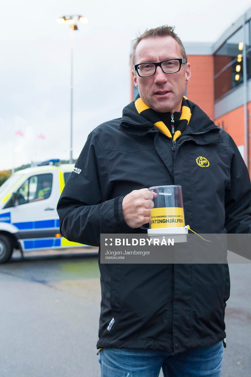 Insamling till förmån för flyktinghjälpen