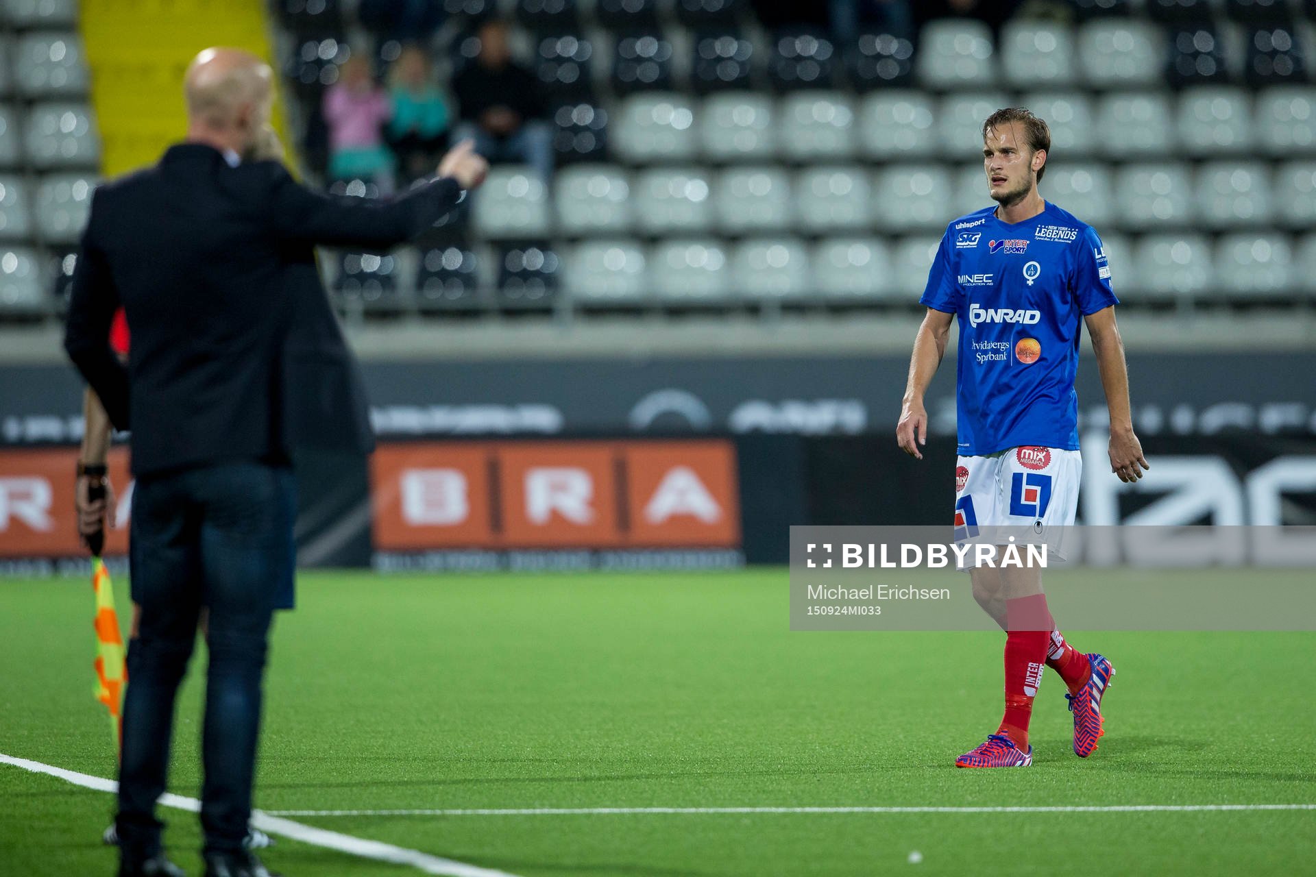 Åtvidabergs Månz Karlsson deppar när han lämnar planen