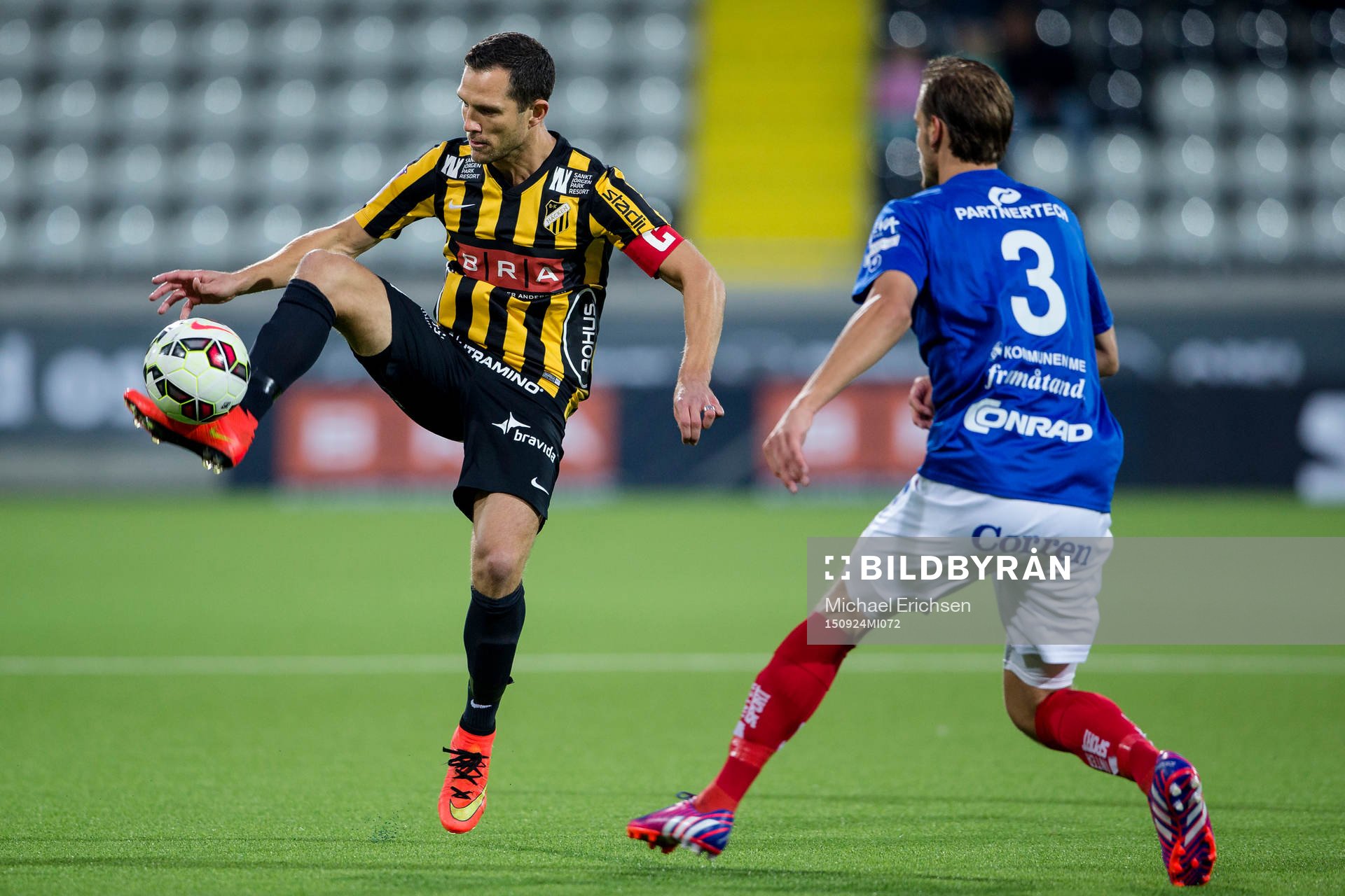 Häckens Martin Ericsson mot Åtvidabergs Månz Karlsson