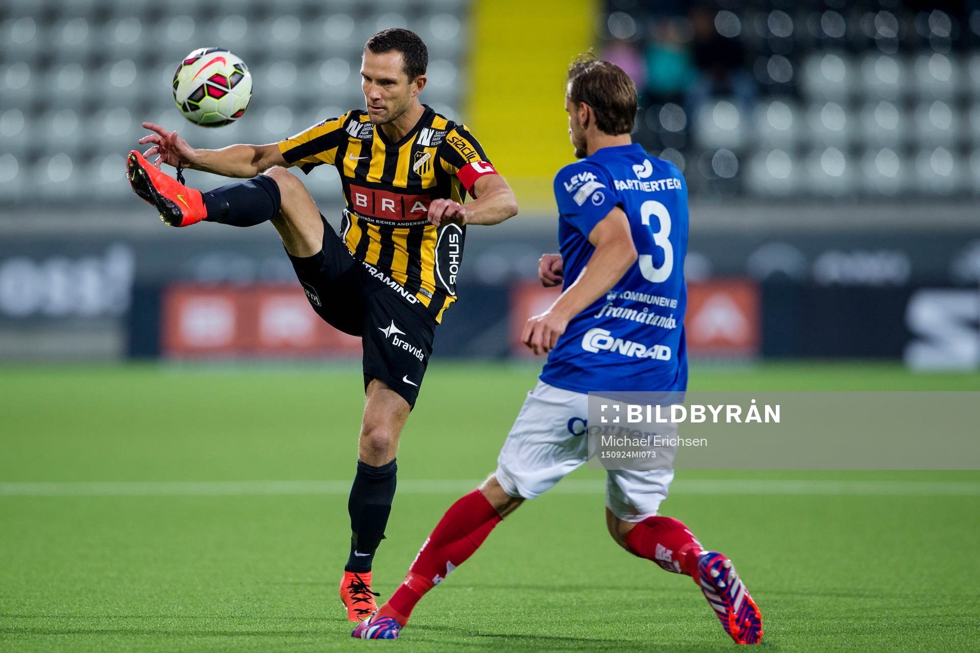Häckens Martin Ericsson mot Åtvidabergs Månz Karlsson