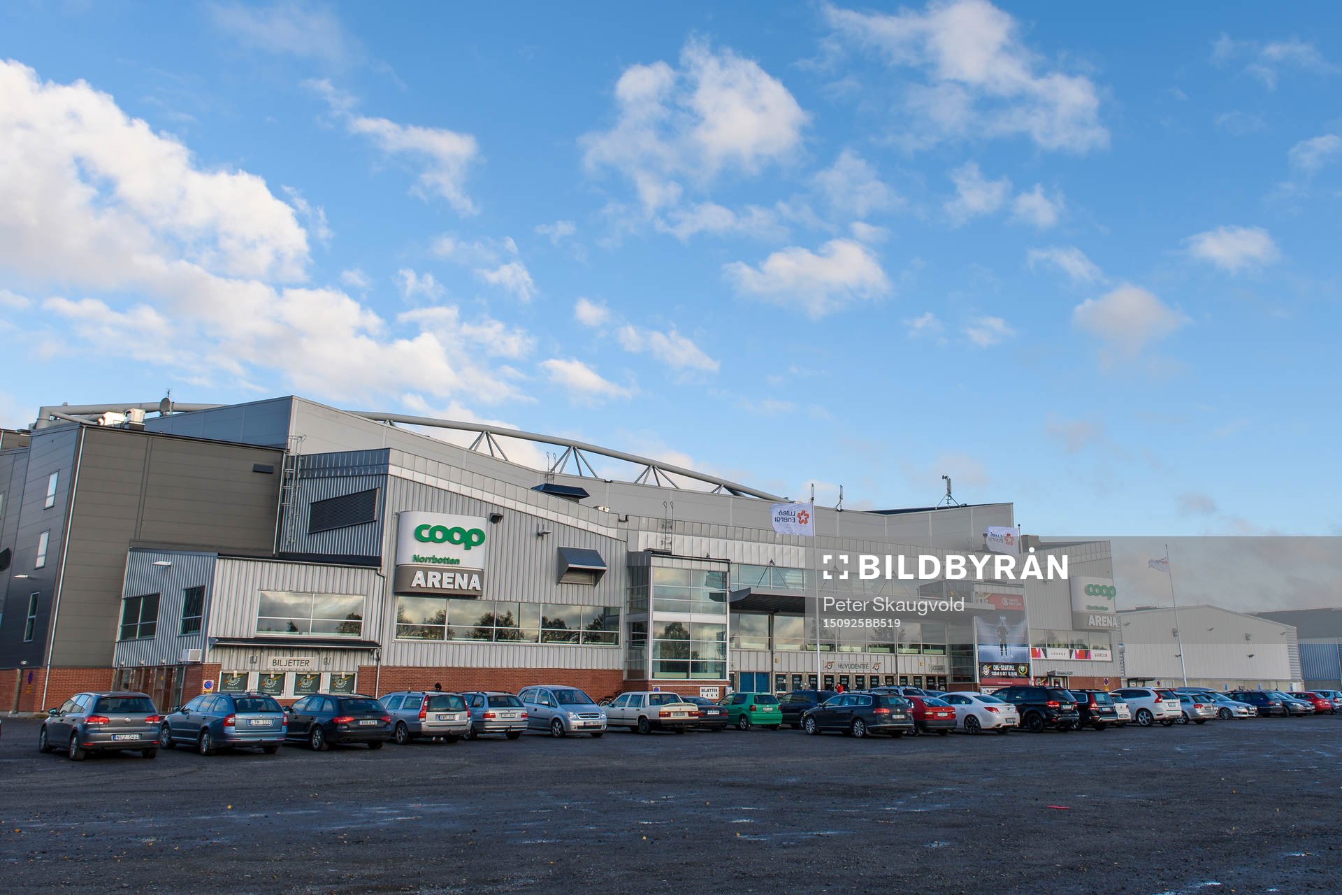 Coop Norrbotten Arena innan ishockeymatchen i SHL mellan