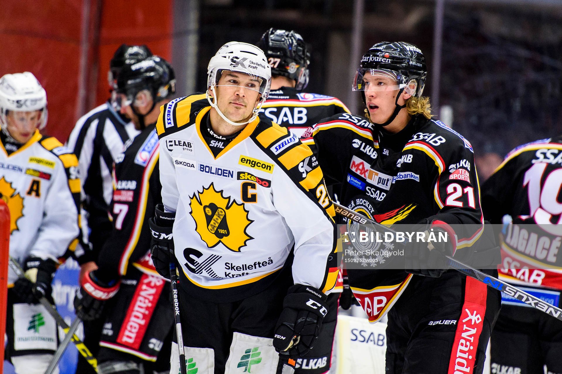 Luleås Emil Sylvegård trycker bort Skellefteås Jimmie