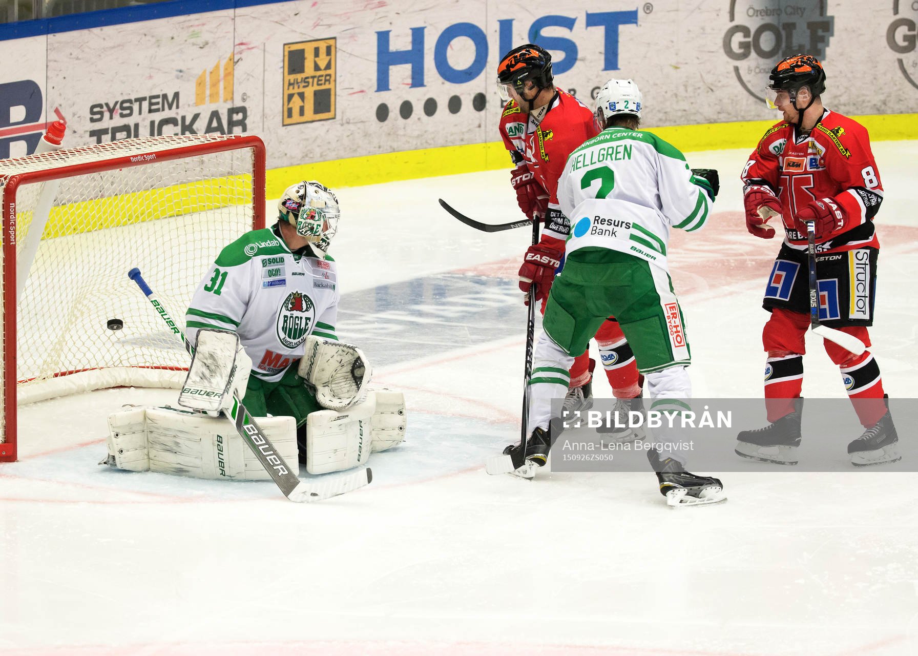 Rögles målvakt Lars Volden släpper in mål 4-1 gjort av