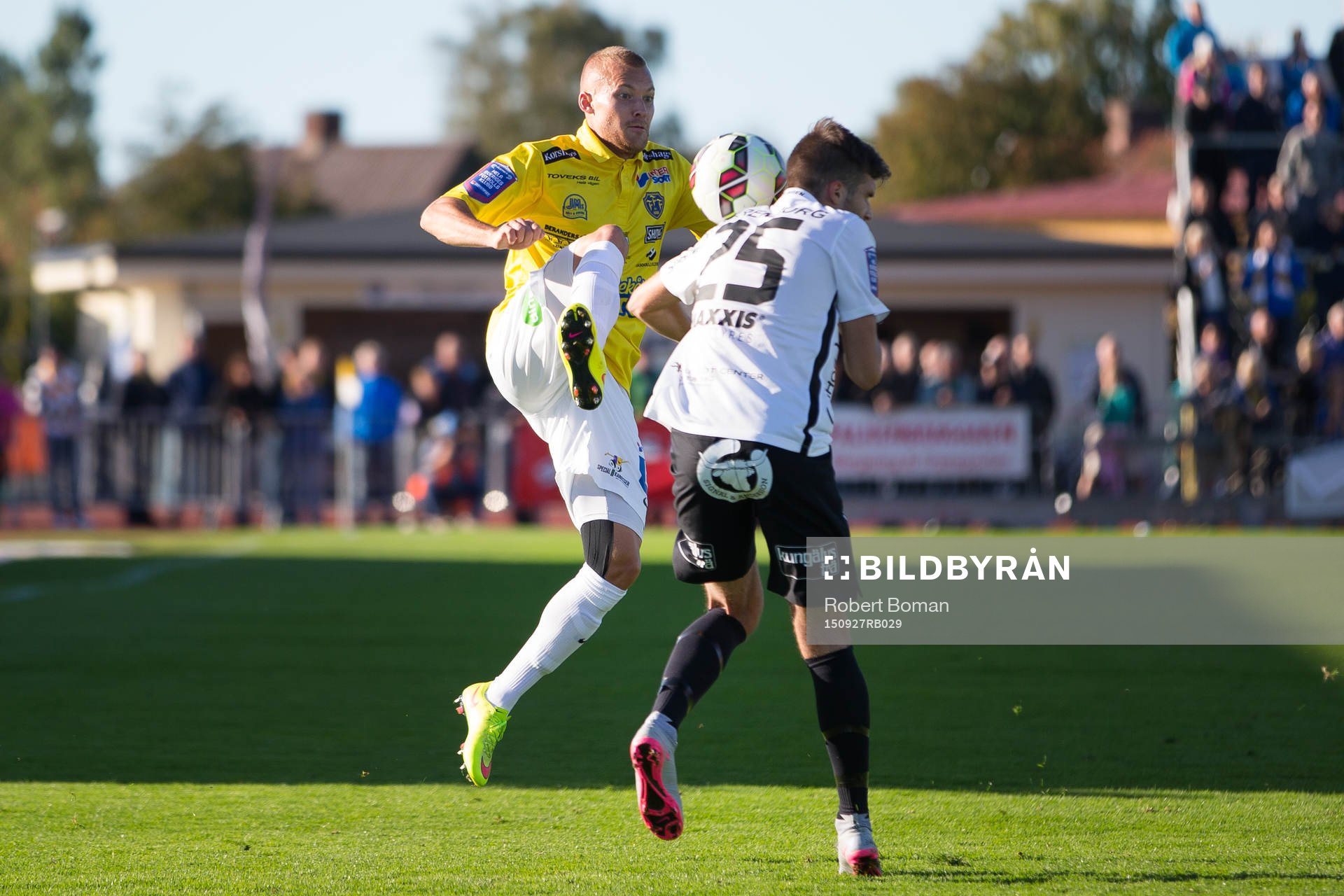 Falkenbergs Rasmus Sjöstedt i en situation med Häckens