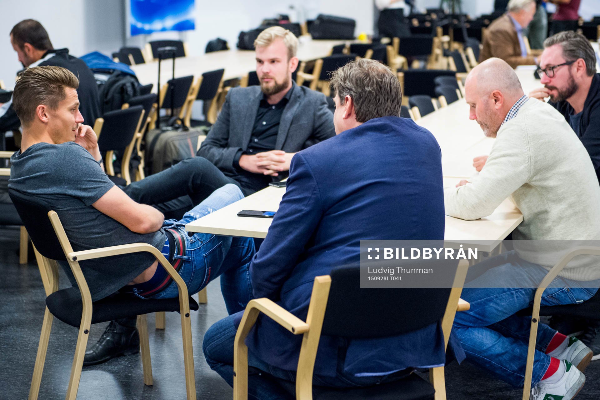 Malmös Markus Rosenberg intervjuas under en pressträff den 28 september 2015 i Malmö. 