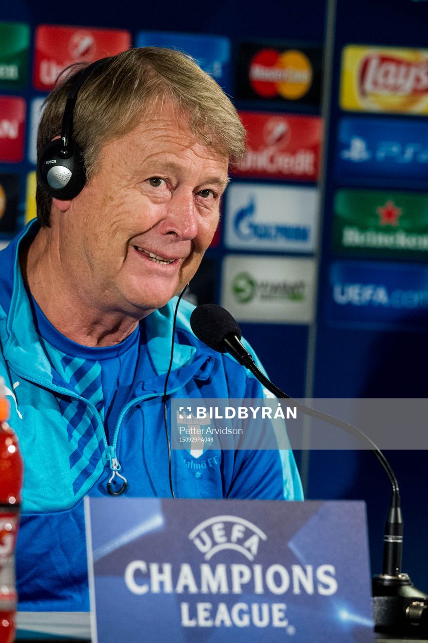 Malmös tränare Åge Hareide under en presskonferens inför Champions League den 29 september 2015 i Malmö.