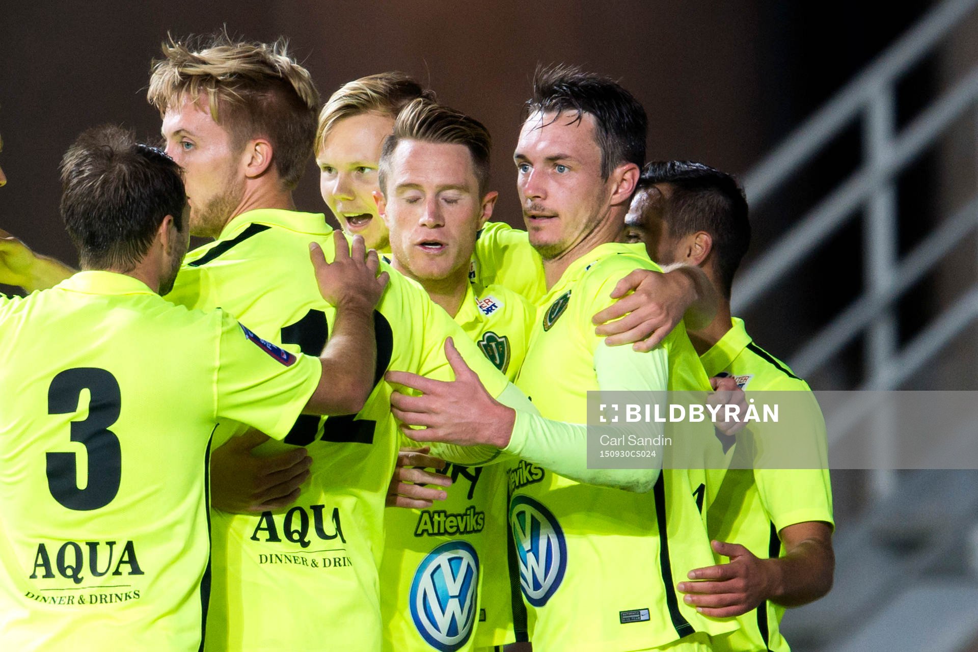 Jönköpings Daryl Smylie firar