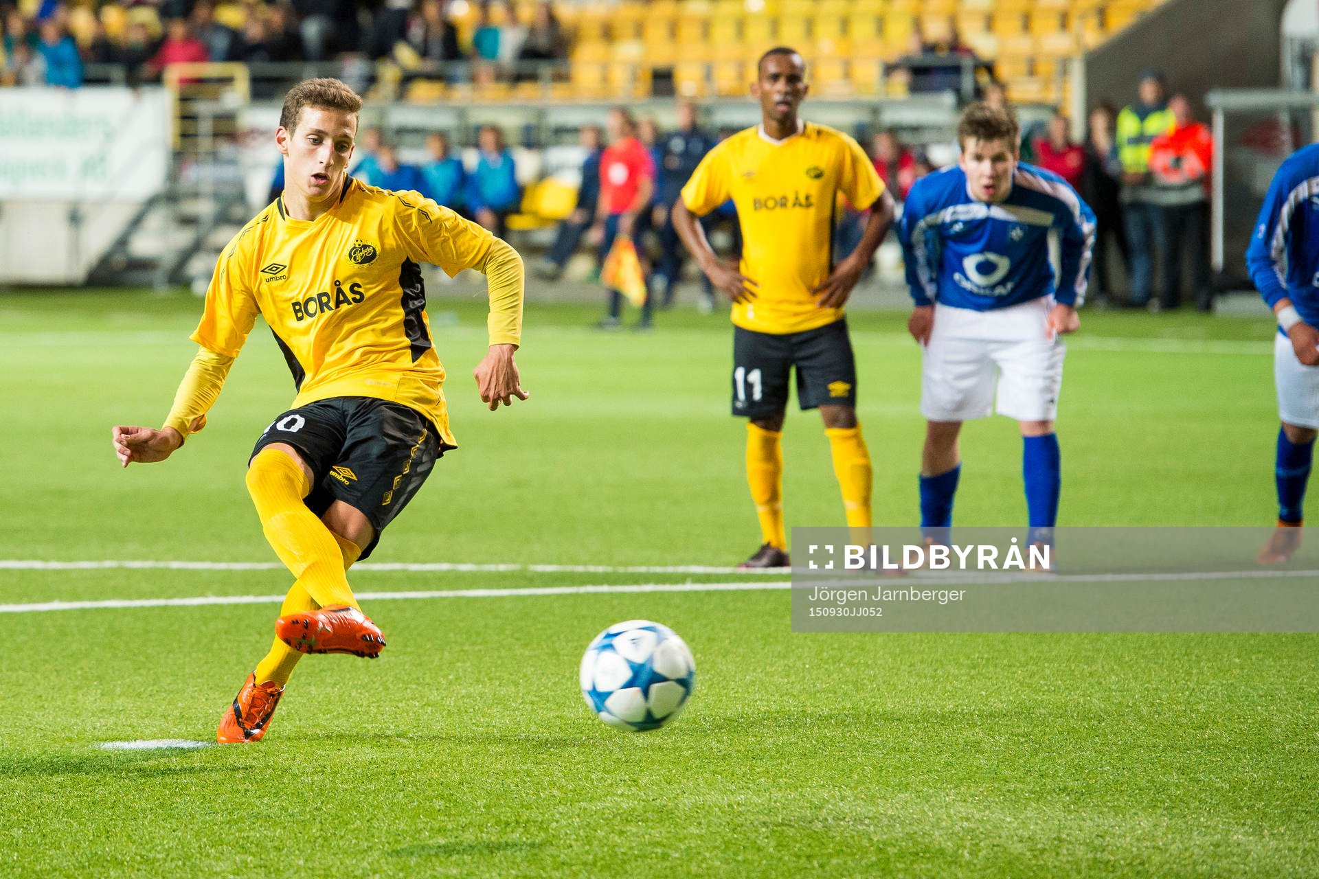 Elfsborgs Arian Kabashi gör mål på straff