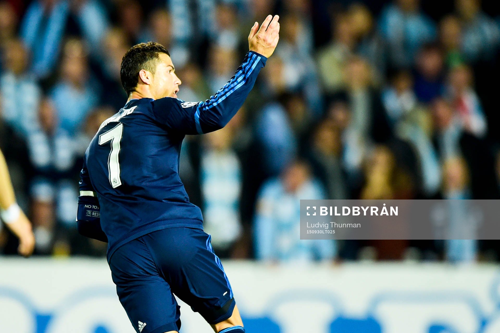 Real Madrids Cristiano Ronaldo jublar efter 0-1 under fotbollsmatchen i Champions League mellan Malmö FF och Real Madrid den 30 september 2015 i Malmö.