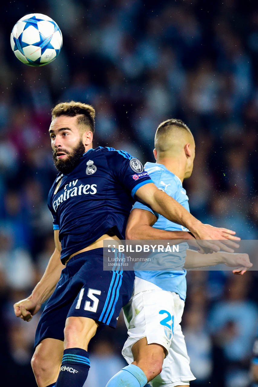 Real Madrids Daniel Carvajal Ramos och Malmö FFs Vladimir