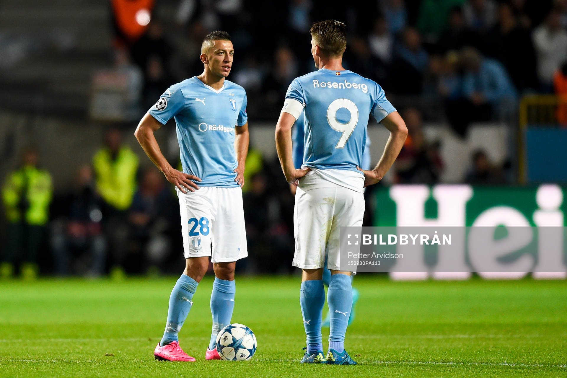 Malmö FFs Nikola Djurdjic och Markus Rosenberg deppar