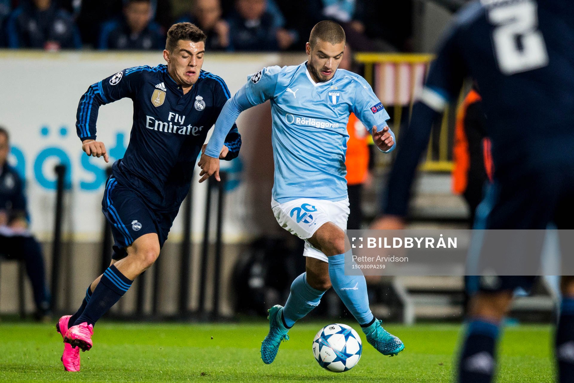 Real Madrids Mateo Kovacic och Malmö FFs Vladimir Rodic