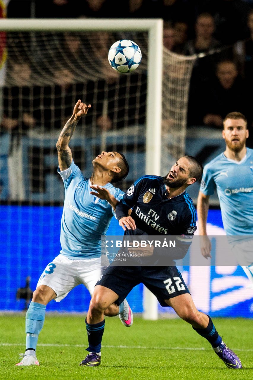 Malmö FFs Victor Yoshimar Yotun Flores och Real Madrids
