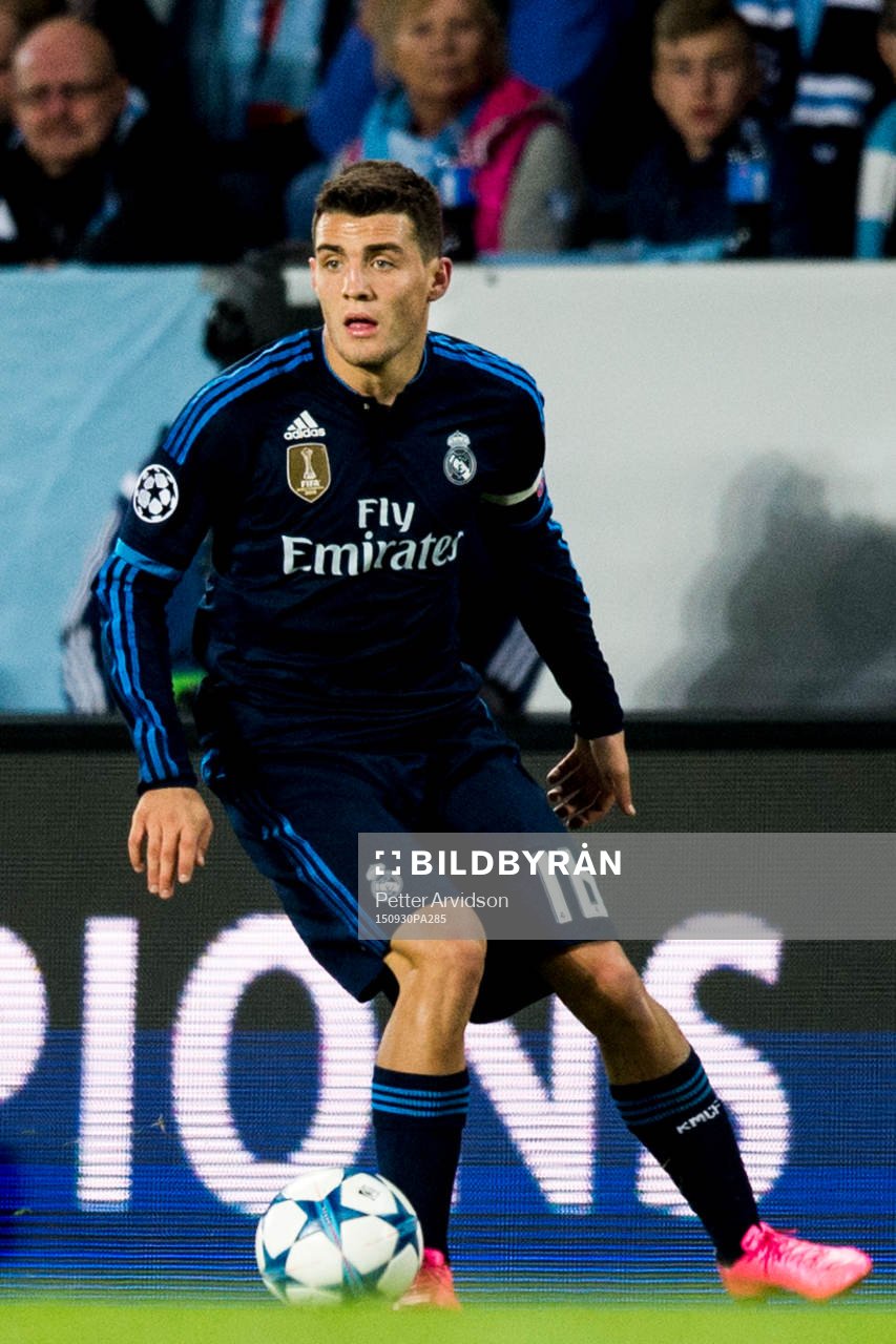 Real Madrids Mateo Kovacic under fotbollsmatchen i Champions League mellan Malmö FF och Real Madrid den 30 september 2015 i Malmö.
