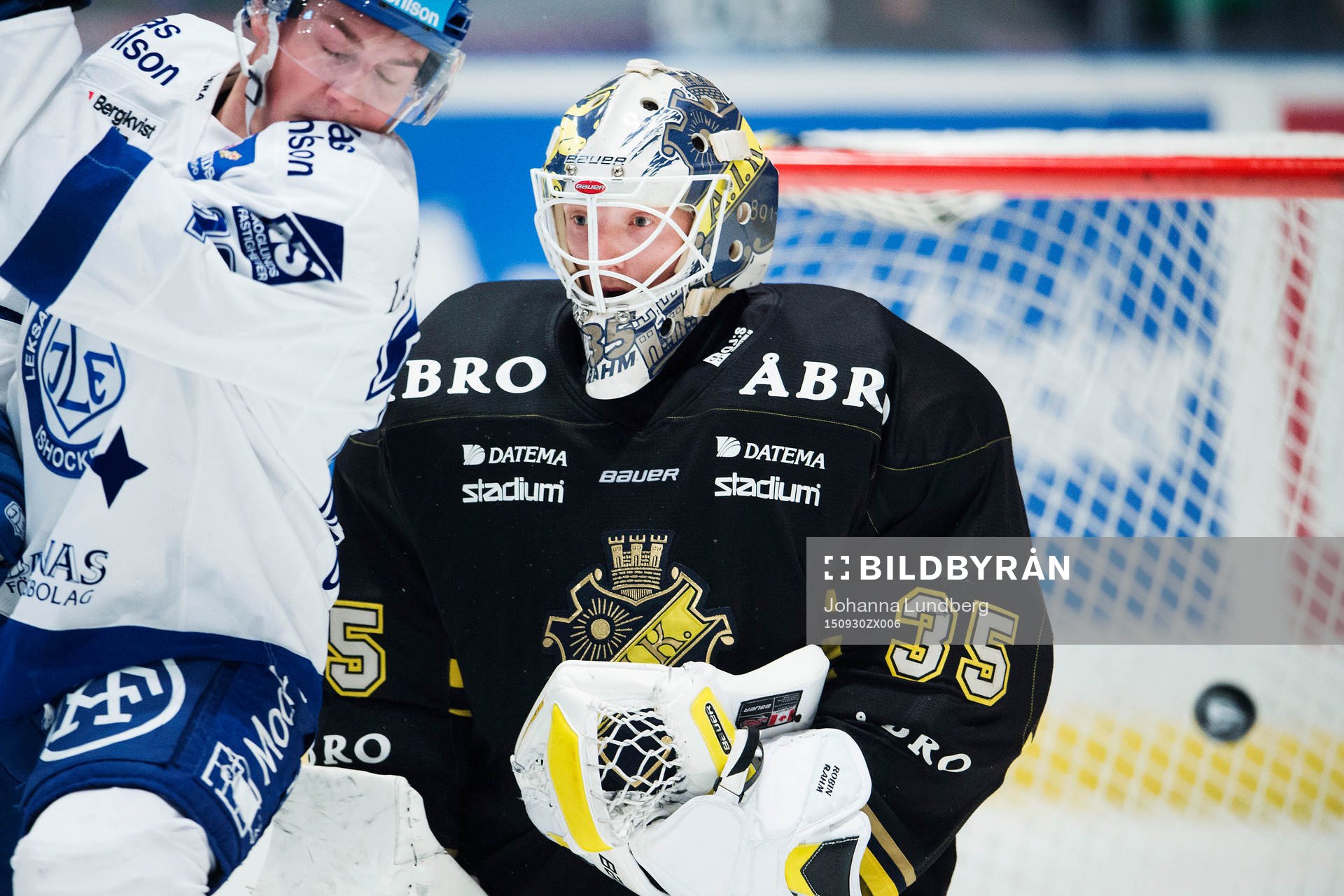 s målvakt Robin Rahm släpper in 6-3 av Martin Grönberg