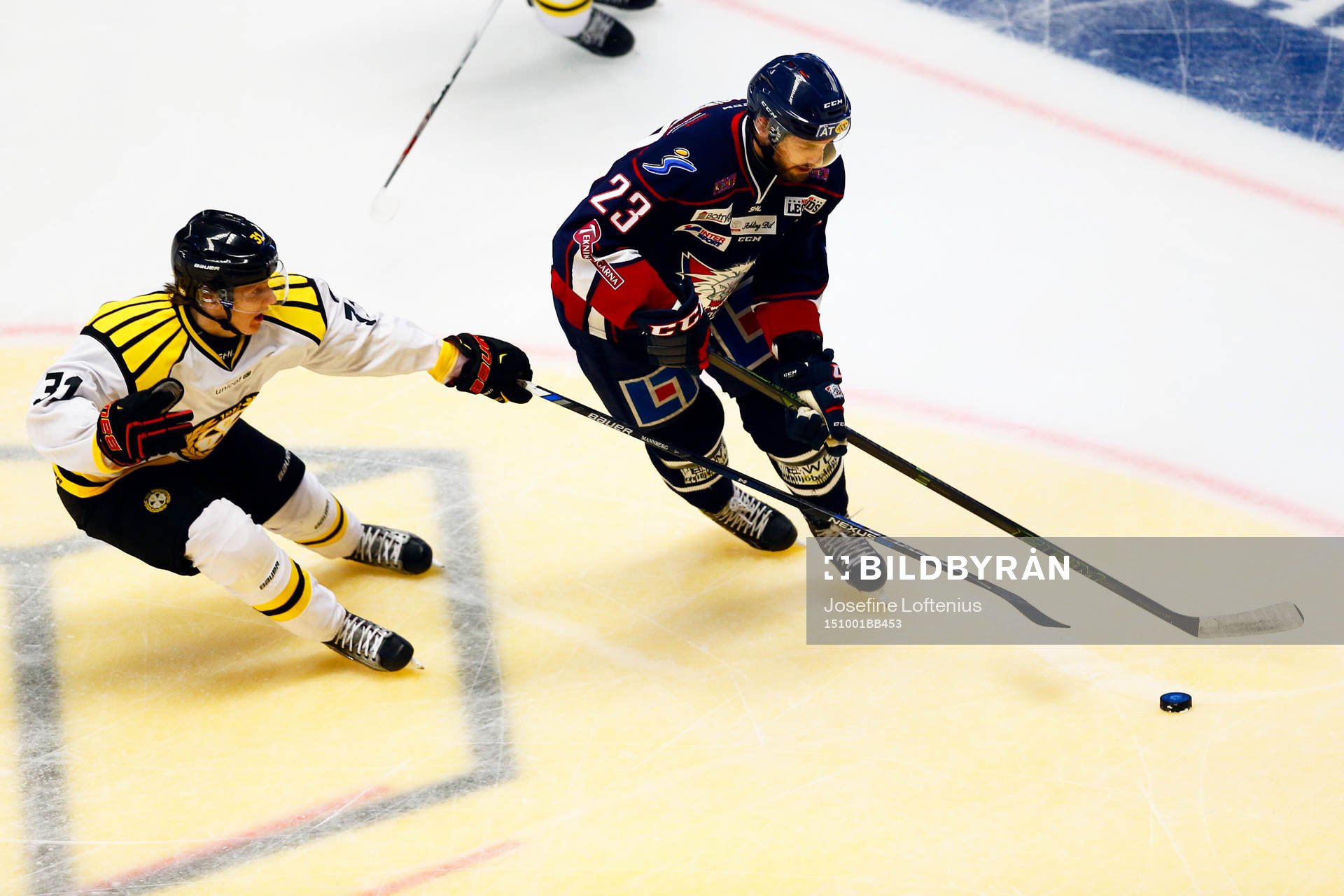 Linköpings Niklas Persson och Brynäs Daniel Mannberg