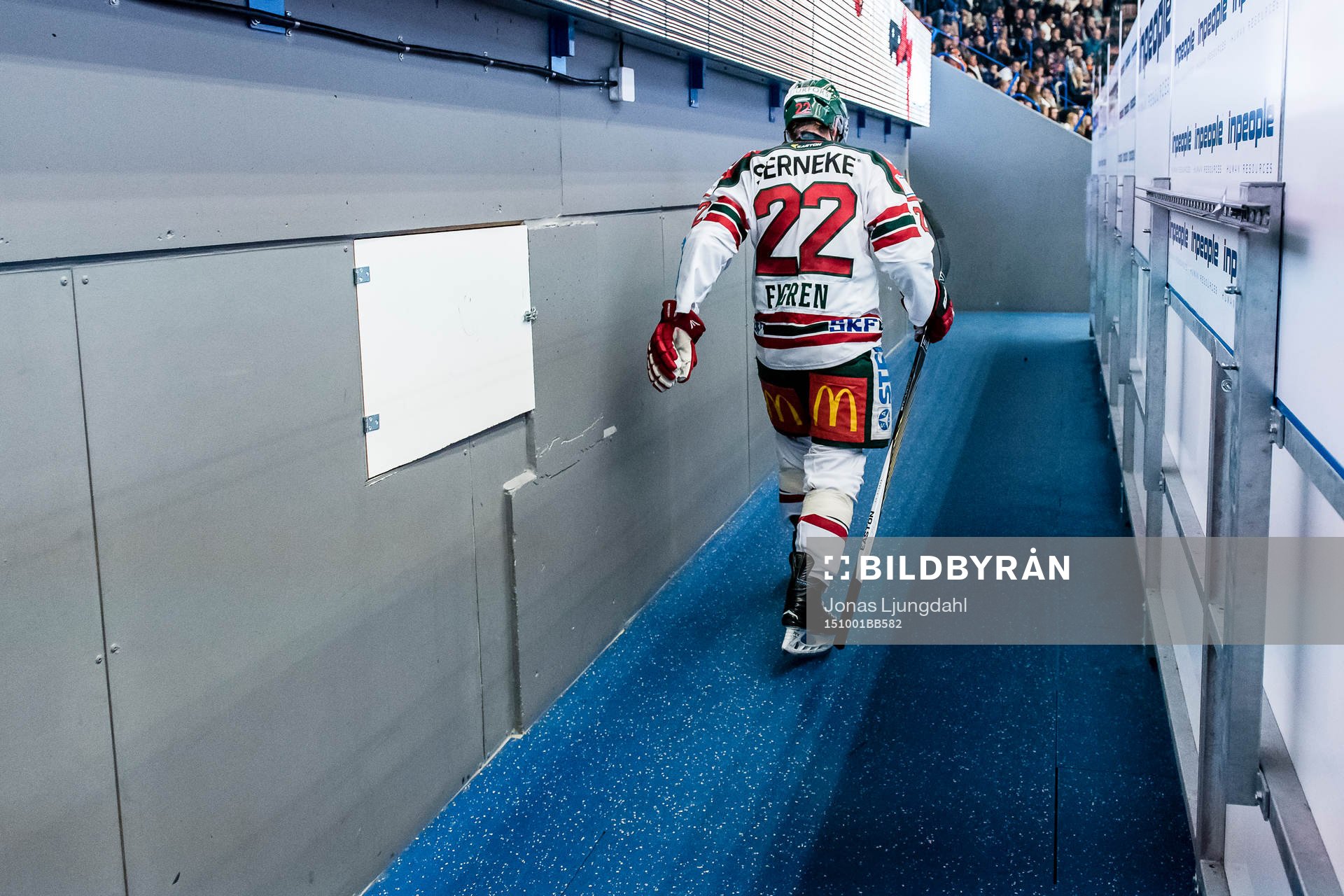 Frölundas Robin Figren kliver av med befarad knäskada