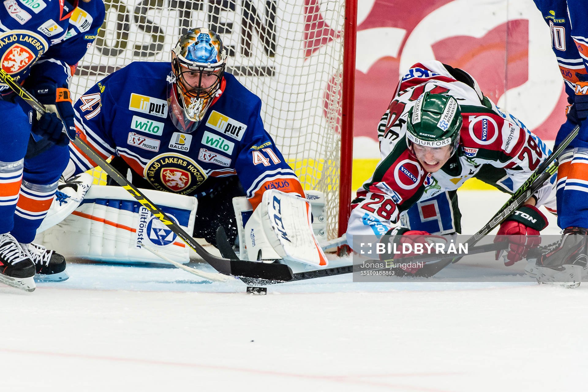 Frölundas Johan Sundström hamnar i Växjös målgård med