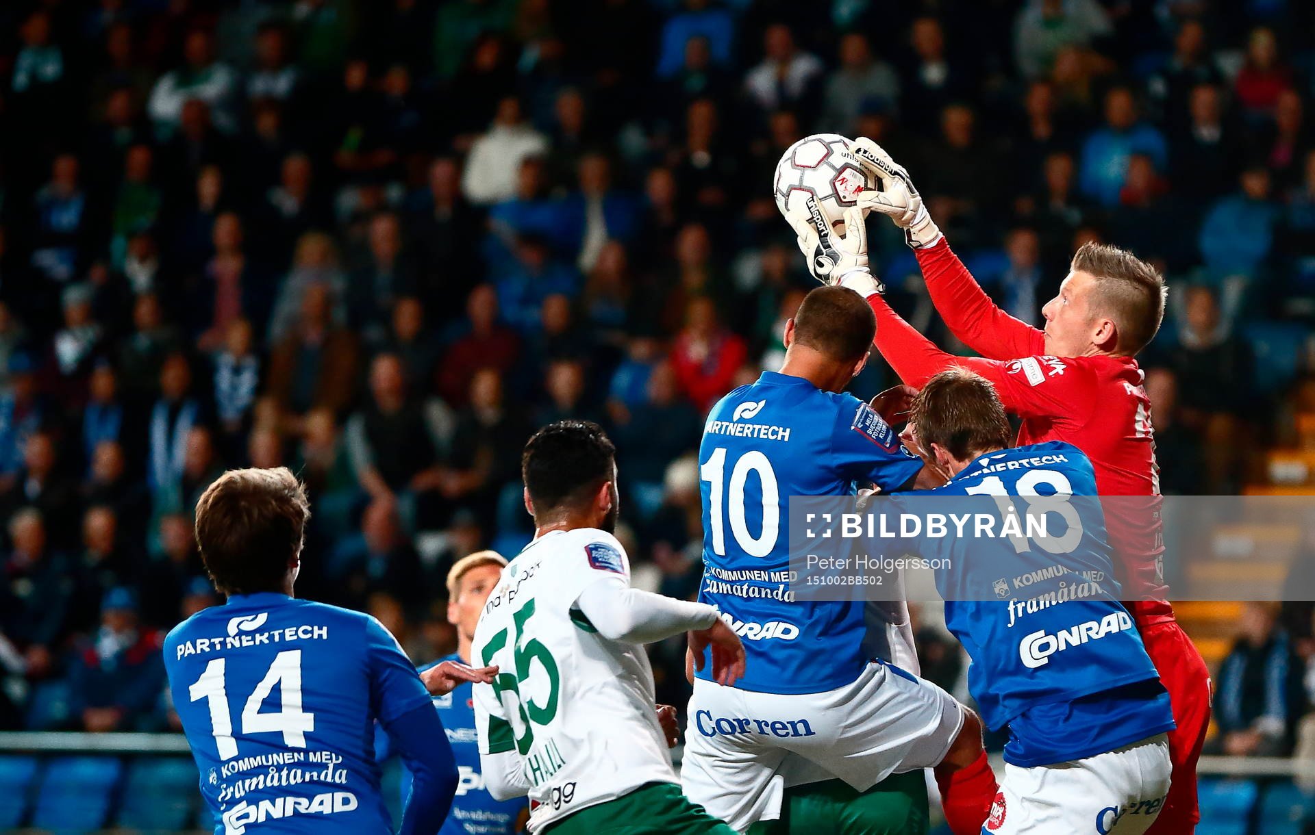 Räddning av  Åtvidabergs målvakt Gustav Jansson