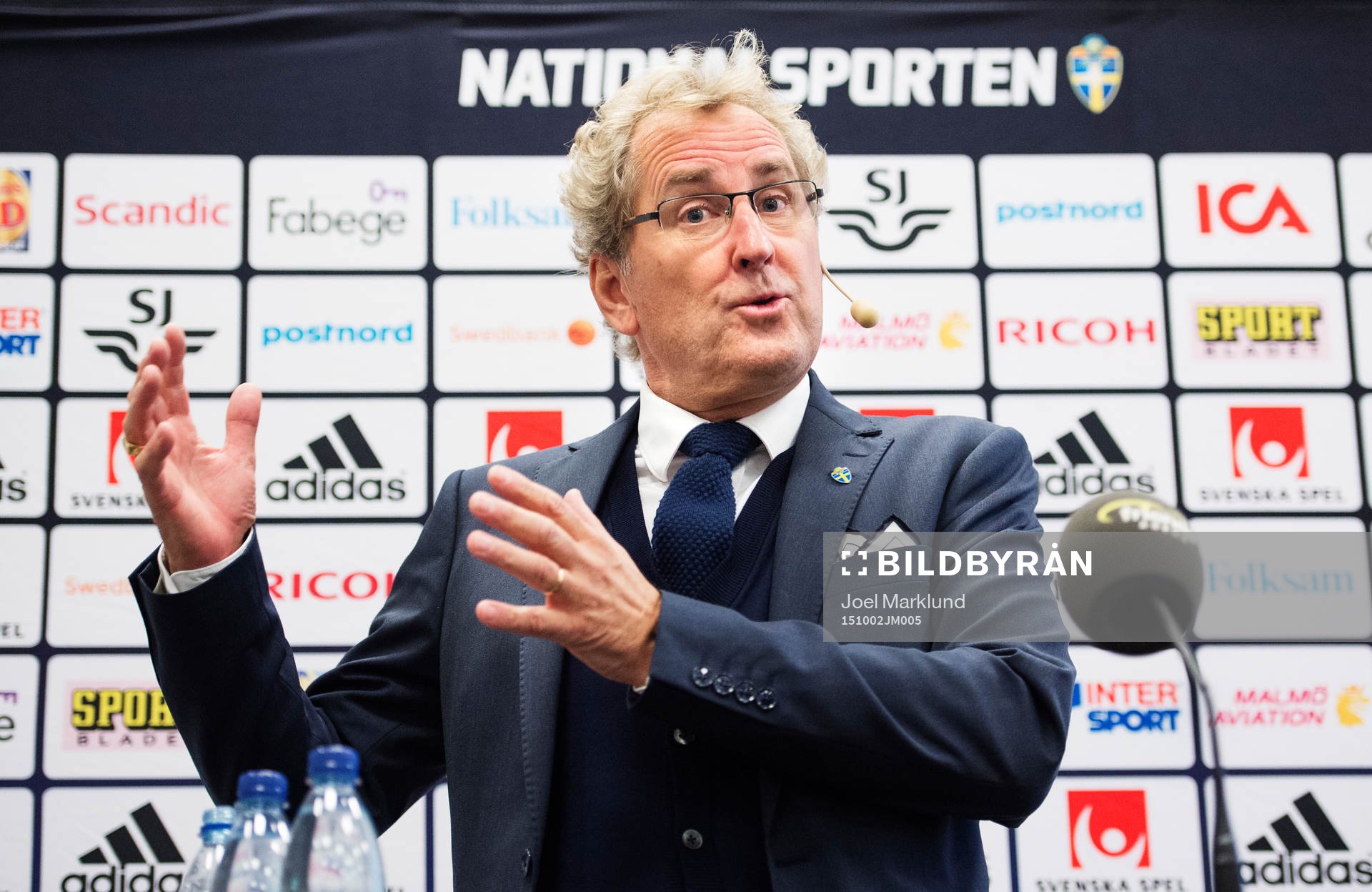 Sveriges förbundskapten Erik Hamrén presenterar