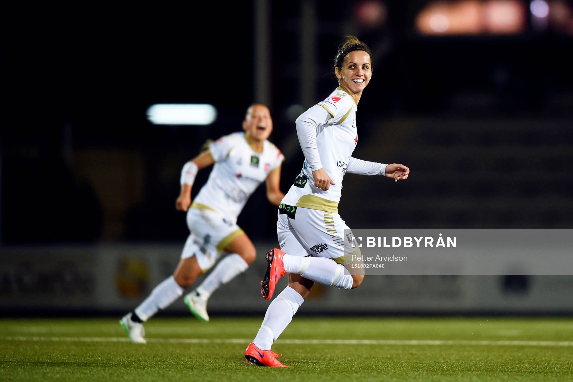 Rosengårds Natasa Andonova jublar