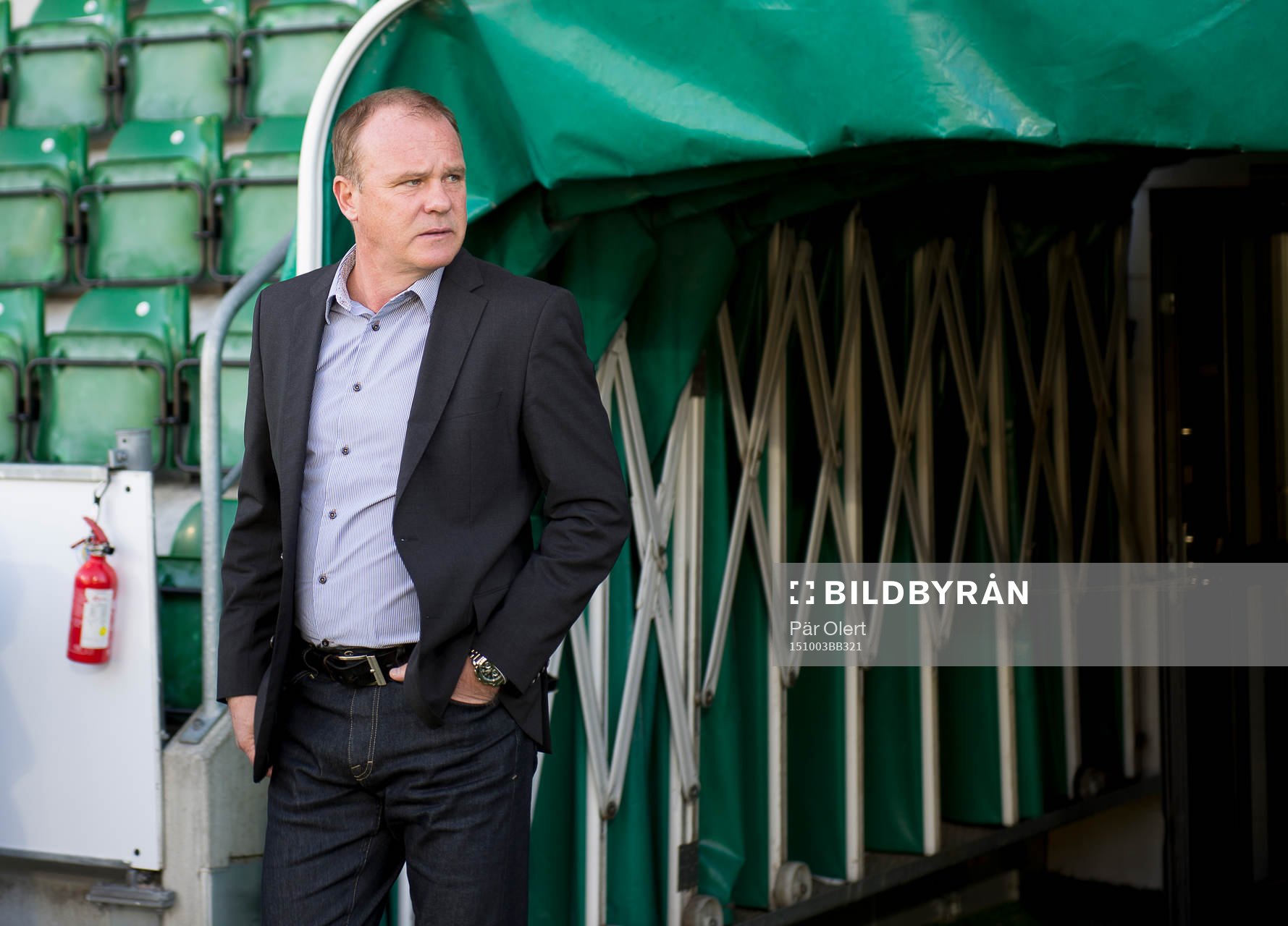 Sundsvalls tränare Roger Franzén innan  fotbollsmatchen i