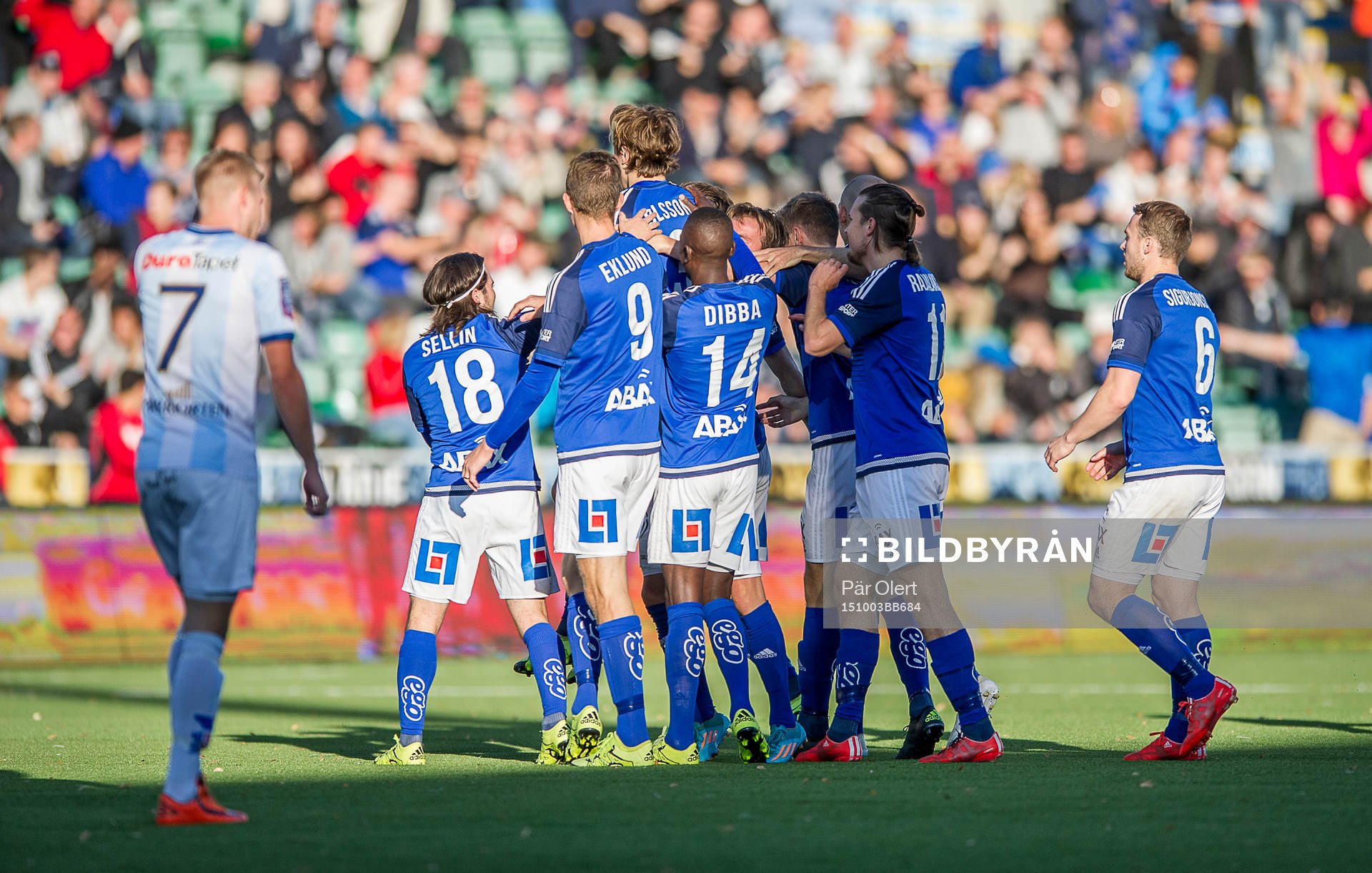 Sundsvall och Dennis Olsson jublar