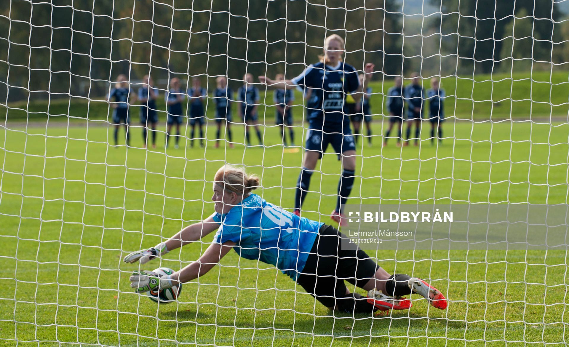  i kvalmatchen till div. 1 för damer mellan FC Hessleholm och Färjestaden i Hässleholm 3 oktober 2015.