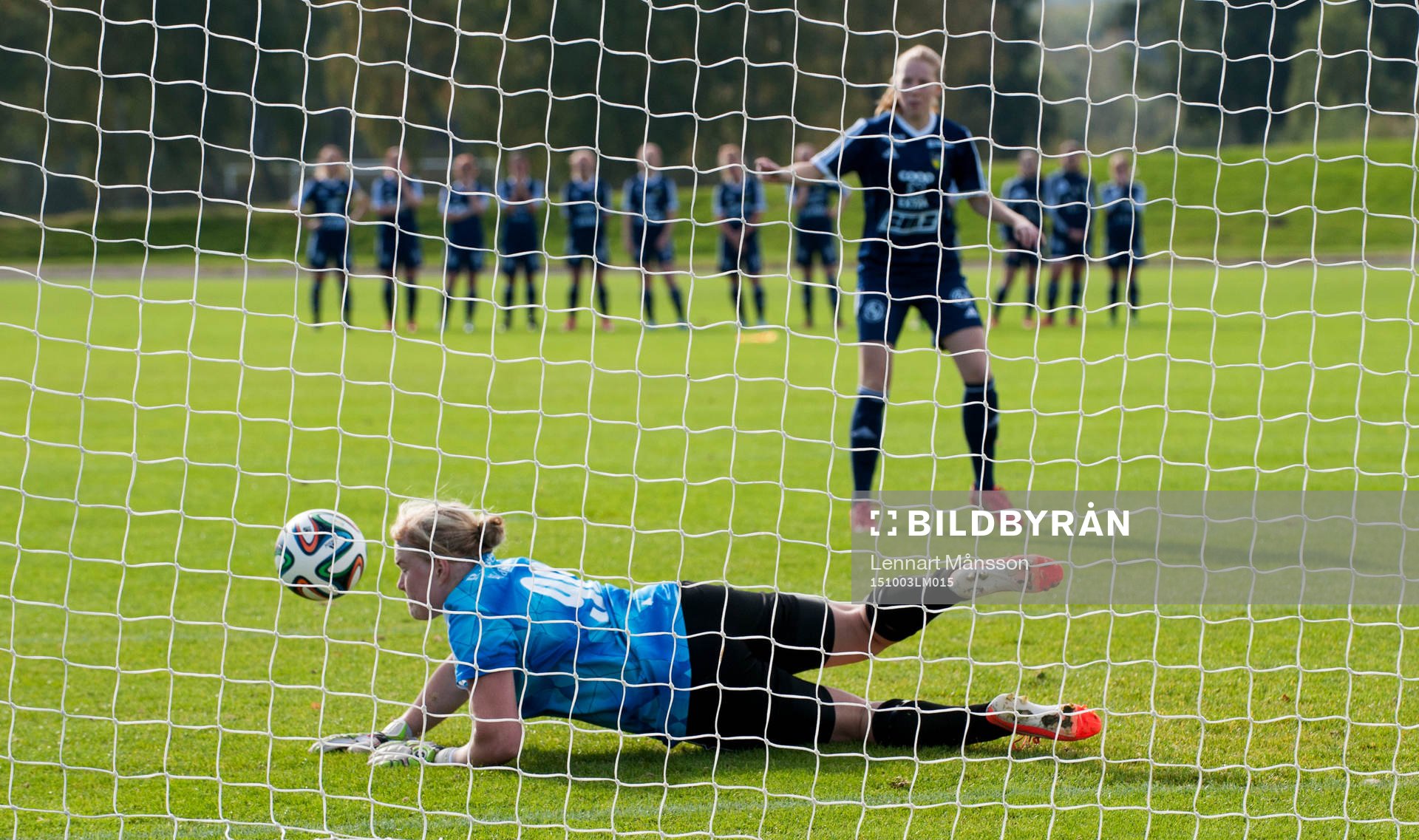  i kvalmatchen till div. 1 för damer mellan FC Hessleholm och Färjestaden i Hässleholm 3 oktober 2015.