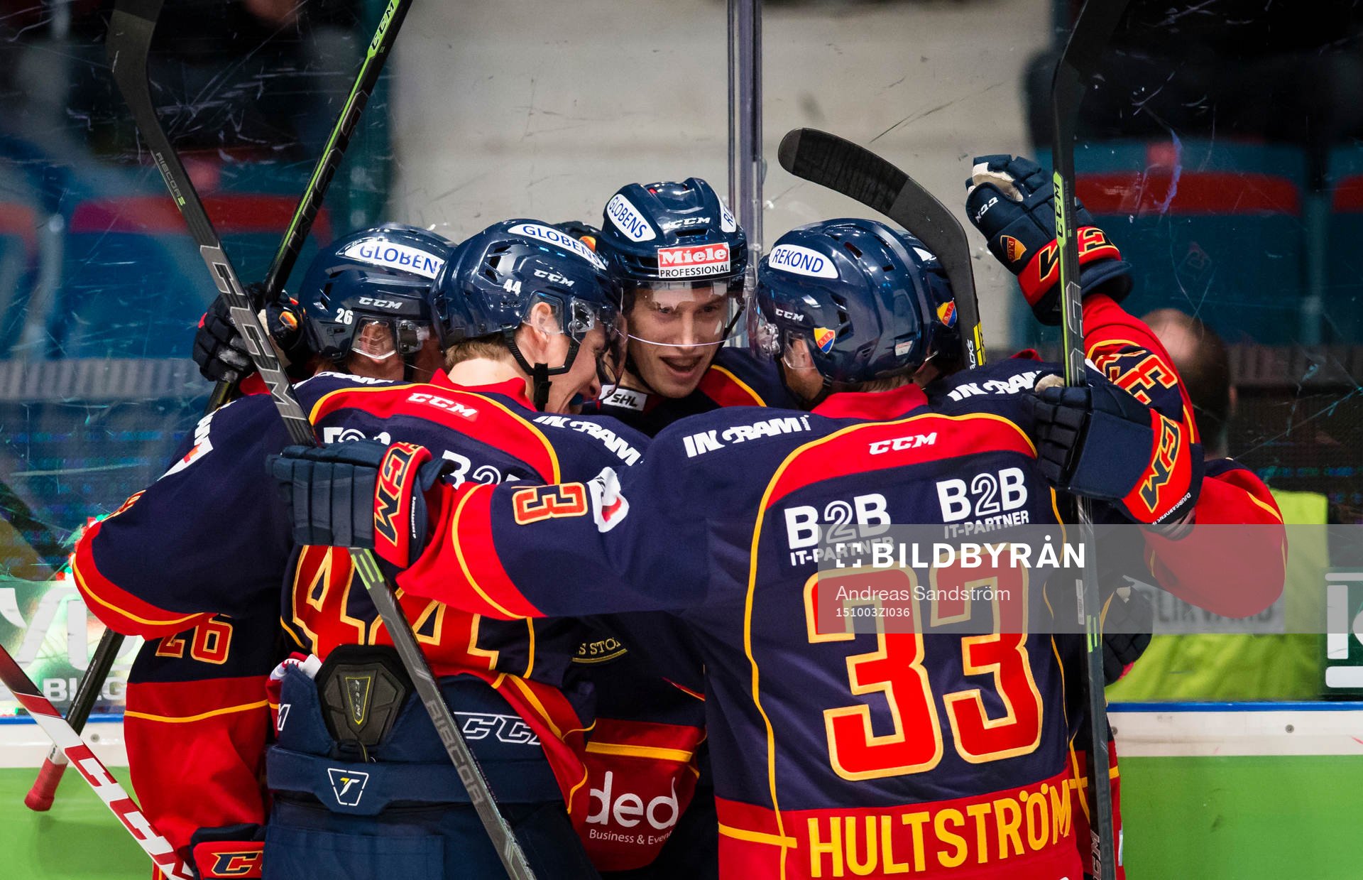 Jubel när Djurgården gör 1-0 genom Robin Alvarez