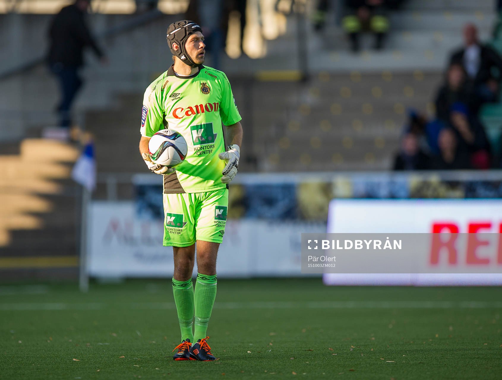 Gefles målvakt Emil Hedvall
