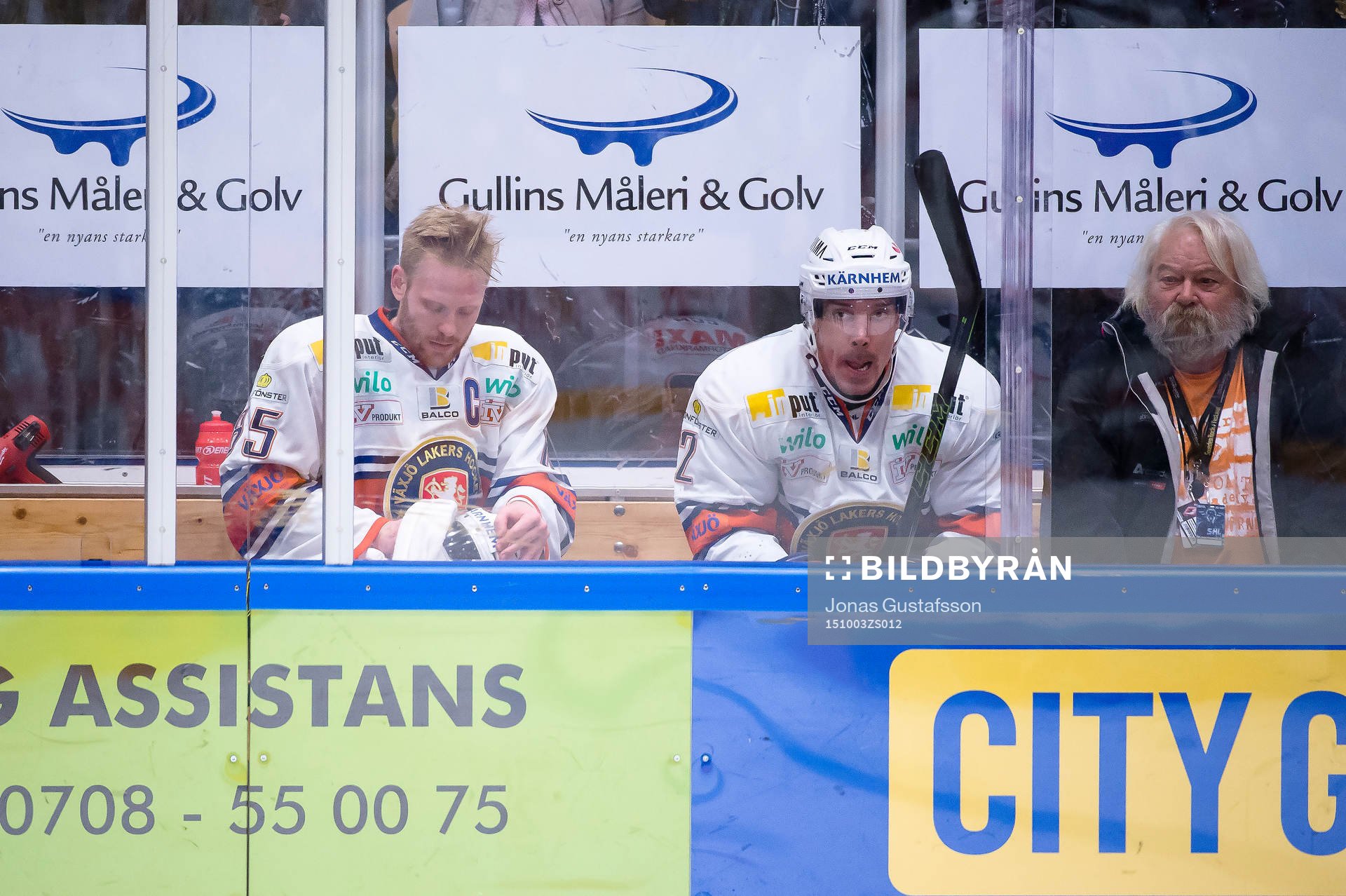 Växjös Liam Reddox och Teemu Laakso sitter utvisade