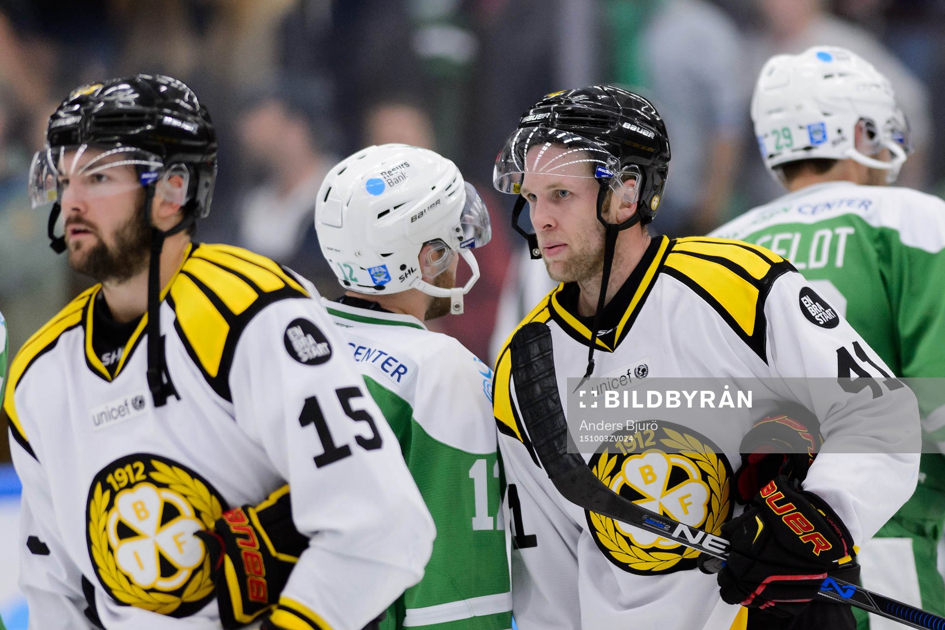 Brynäs Greg Scott (m) tackar för matchen