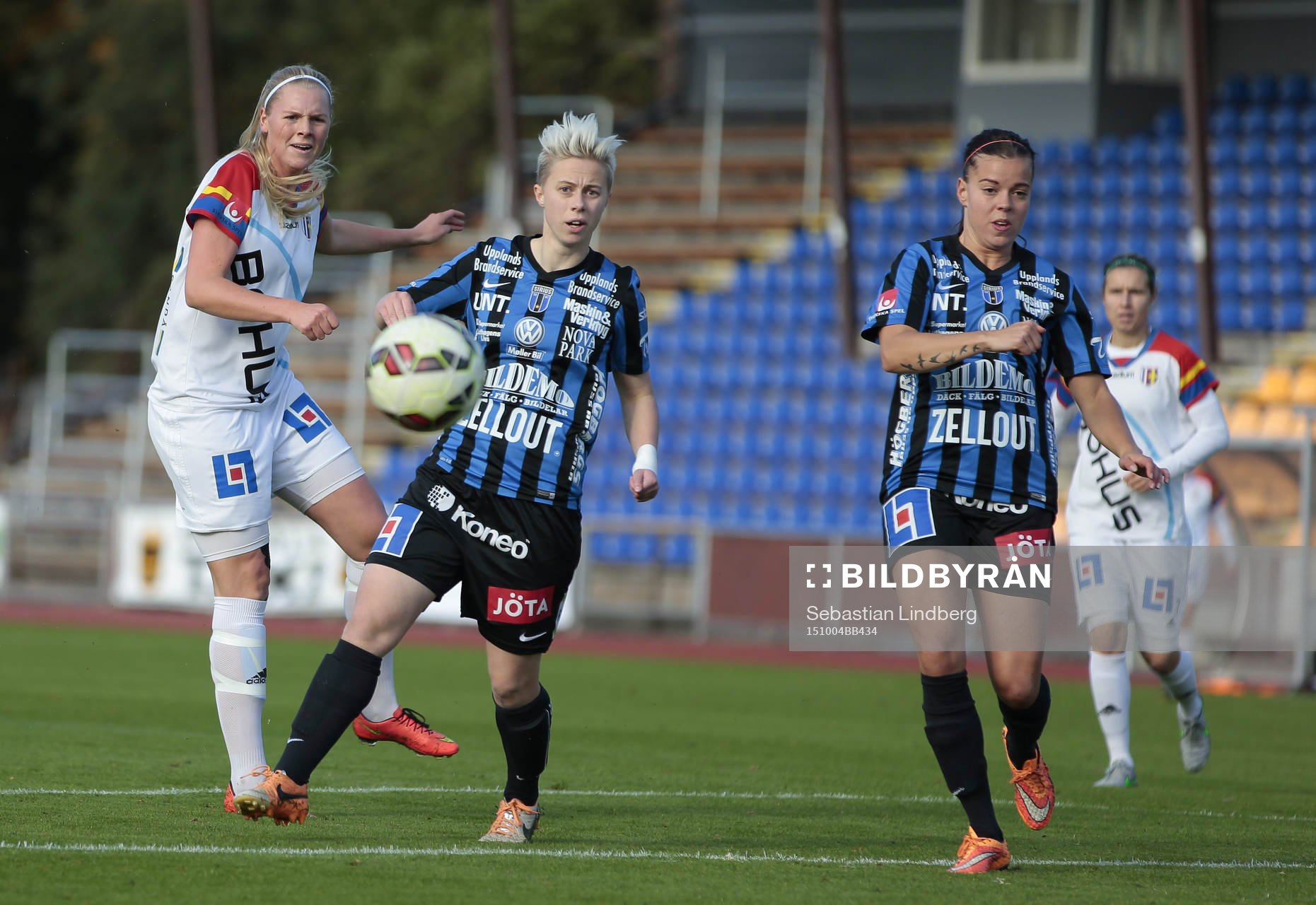Hovås Billdals Sarah Fredborg och Sirius Caroline