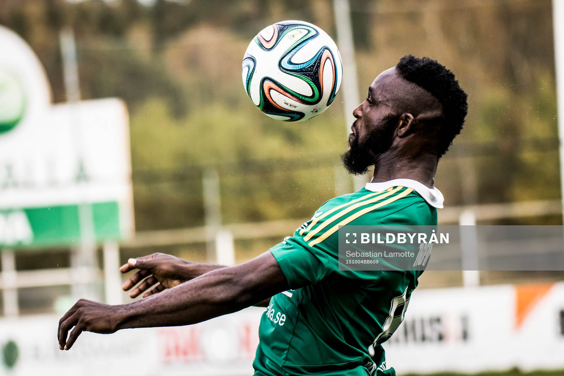  Ljungskiles Abdultaofik Ahmed  under fotbollsmatchen i Superettan mellan Ljungskile och Värnamo den 4 oktober 2015 i Ljungskile.