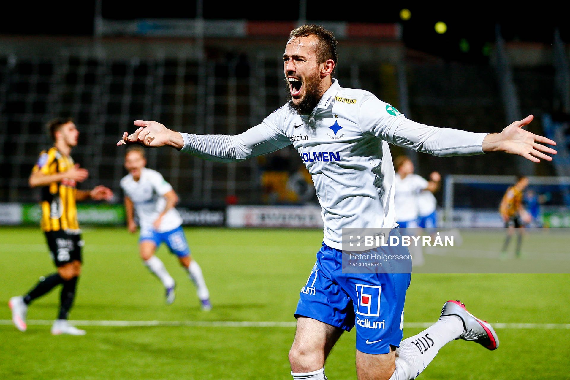 Norrköpings Emir Kujovic jublar