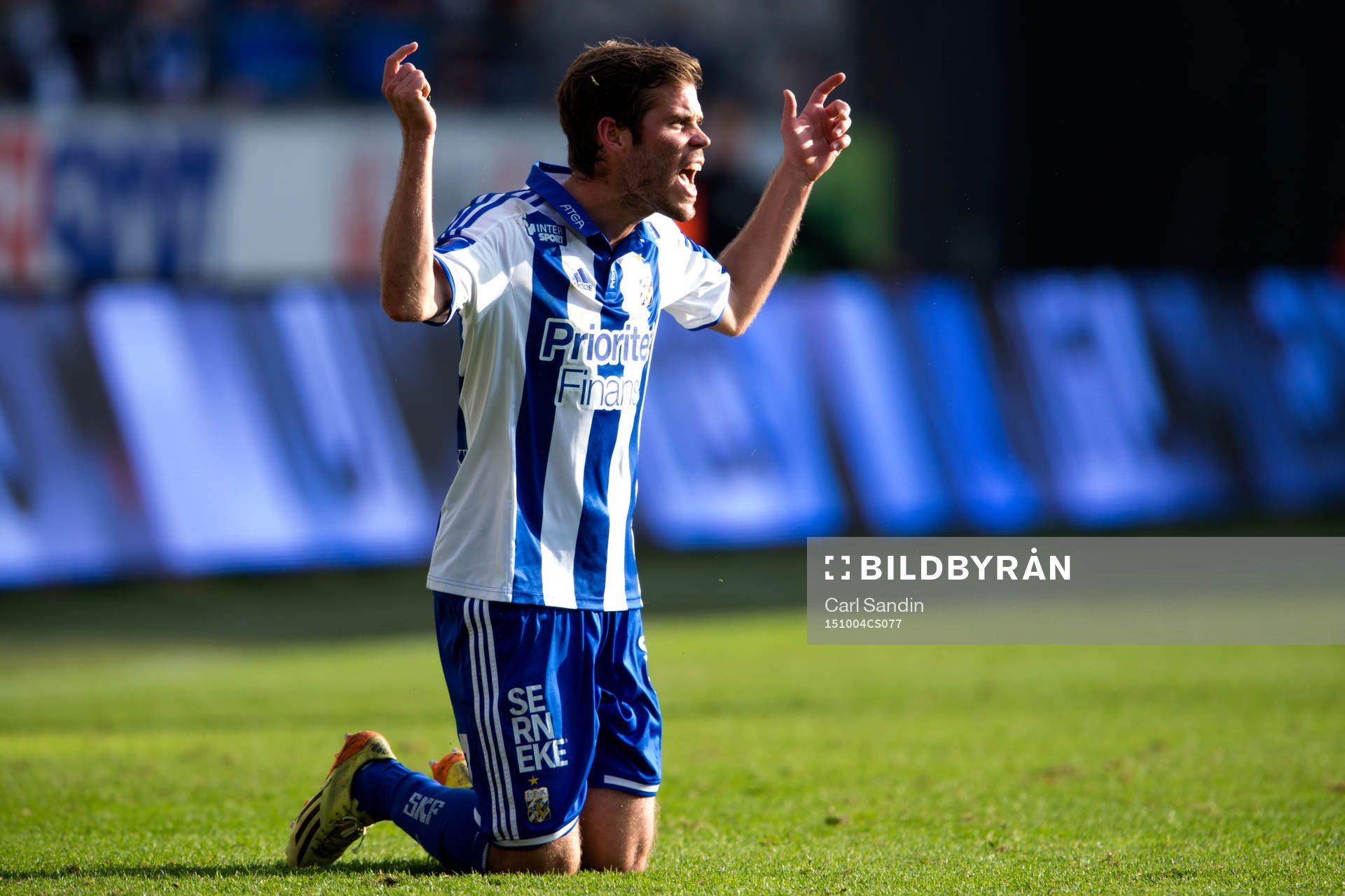 IFK Göteborgs Emil Salomonsson reagerar
