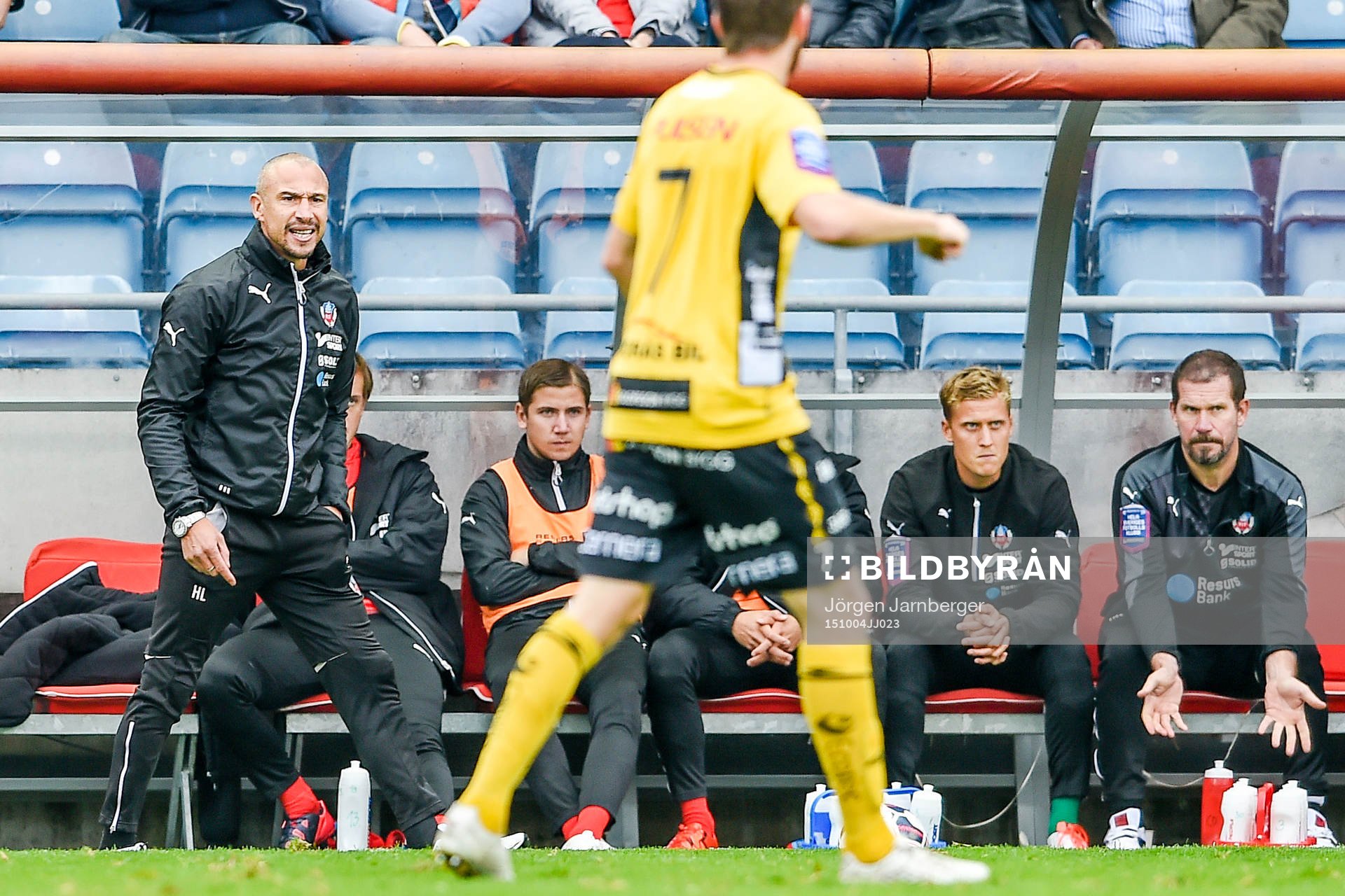 Helsingborgs manager Henrik Larsson irriterad