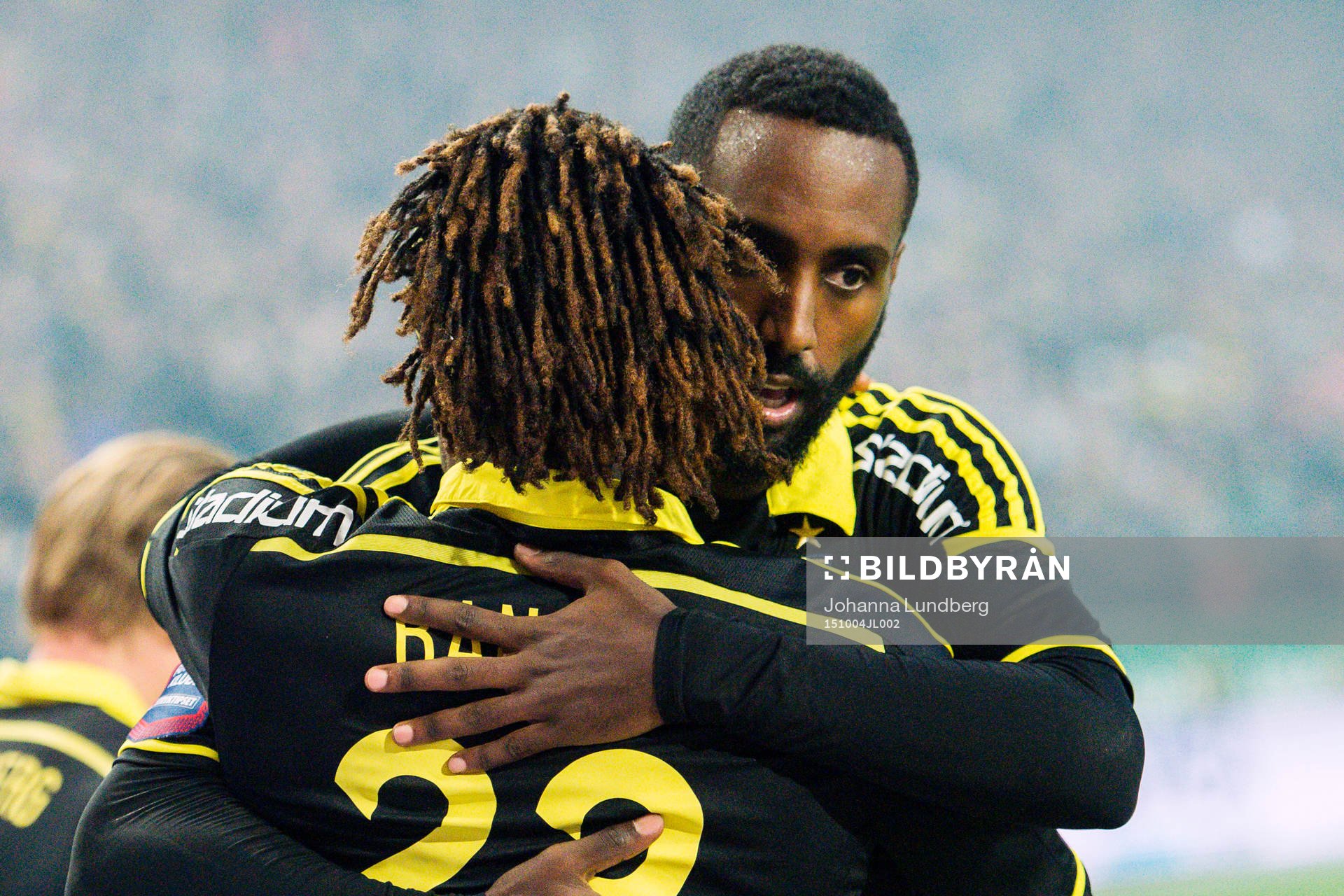 s Henok Goitom jublar