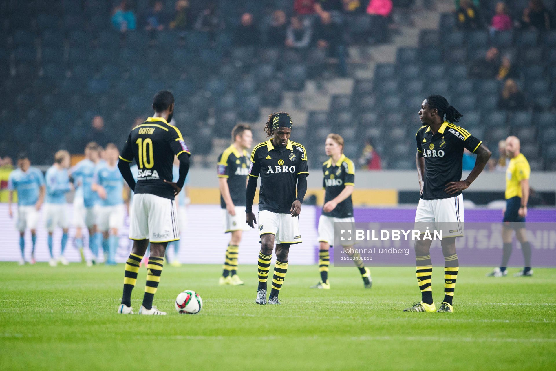 s Henok Goitom, Mohamed Bangura och Dickson Etuhu deppar