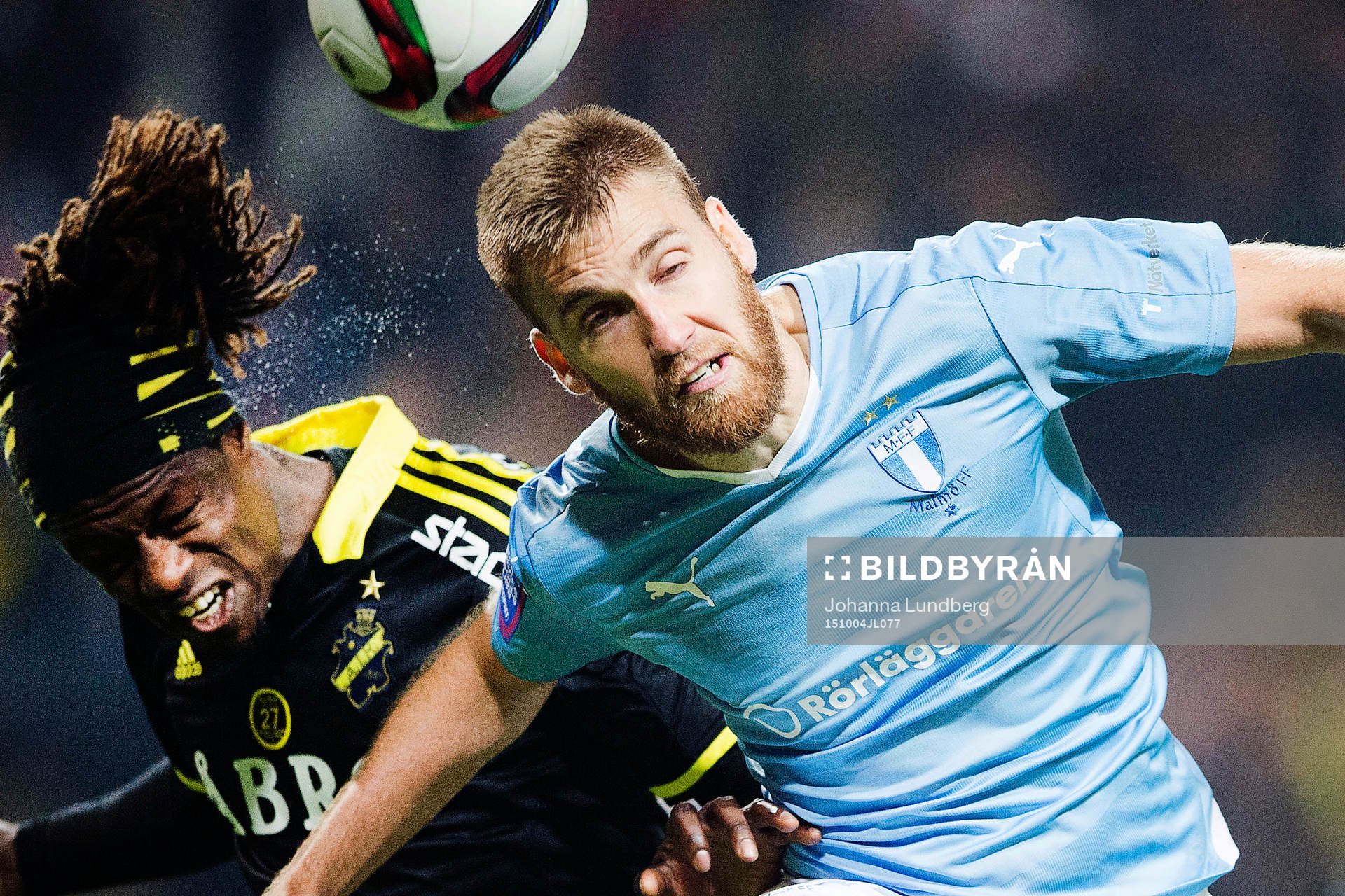 s Mohamed Bangura och Malmös Rasmus Bengtsson
