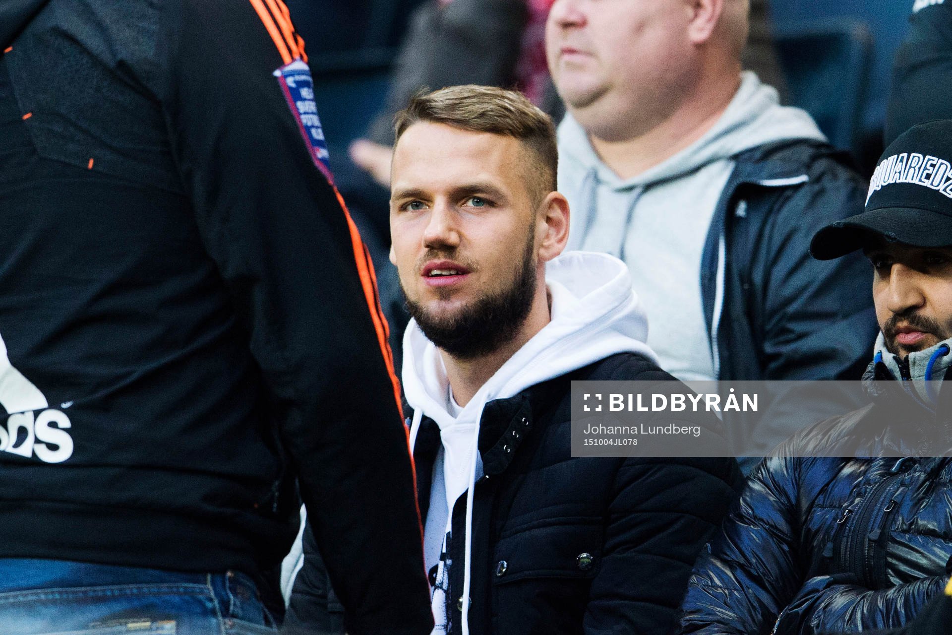 Alexander Milosevic på läktaren